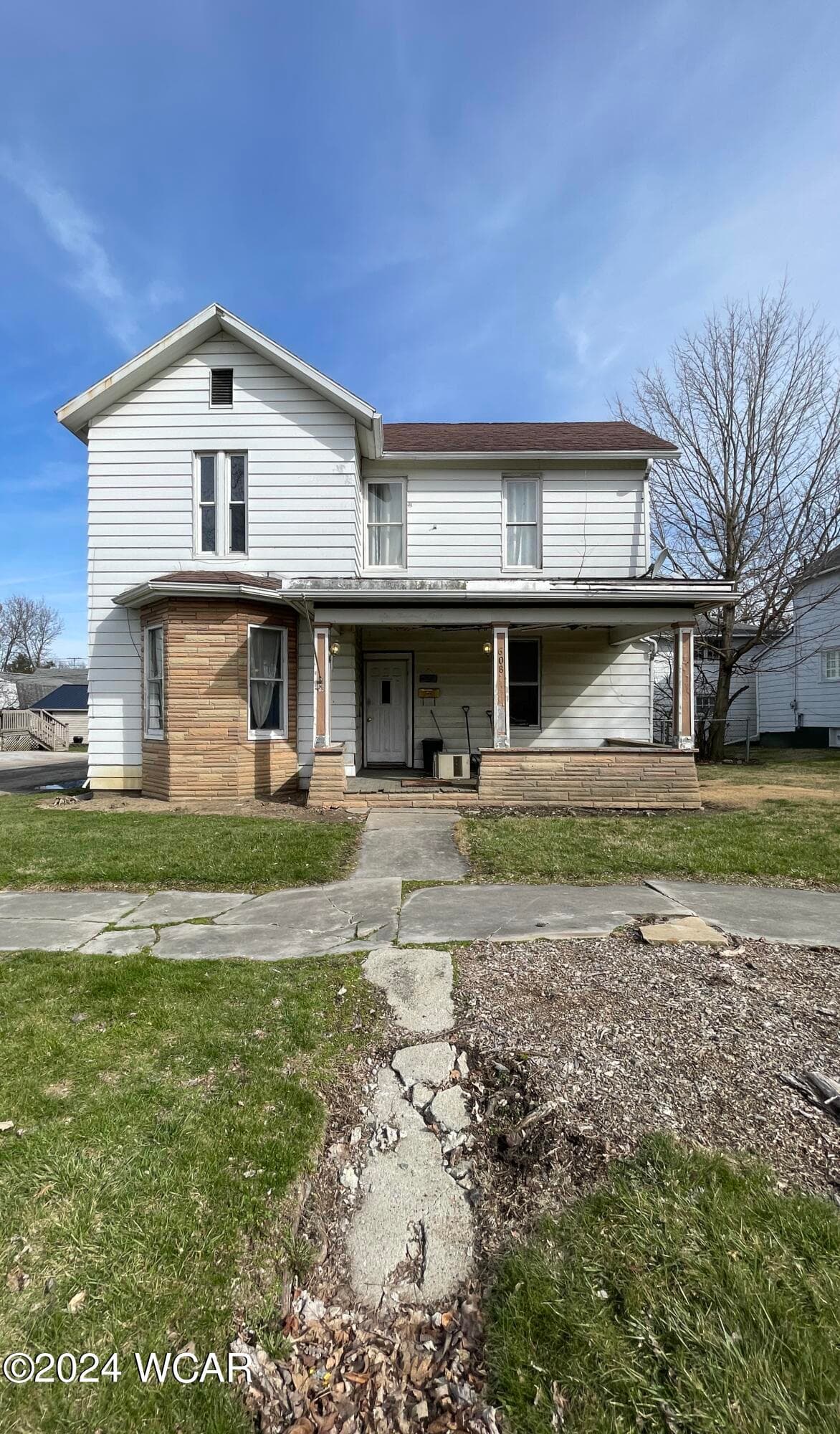 608 Main