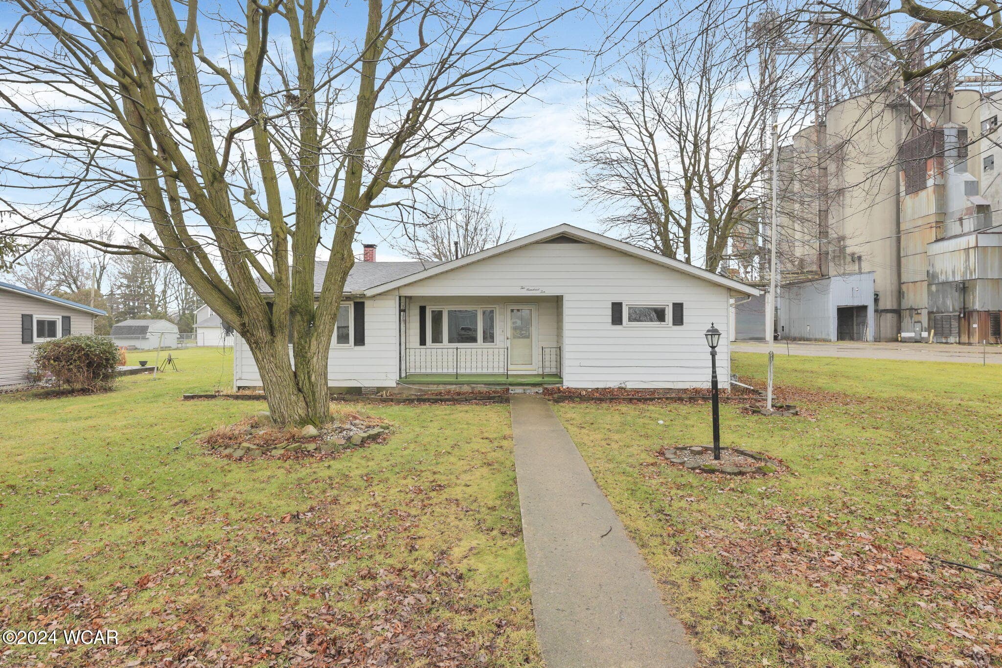 210 Front photo 2