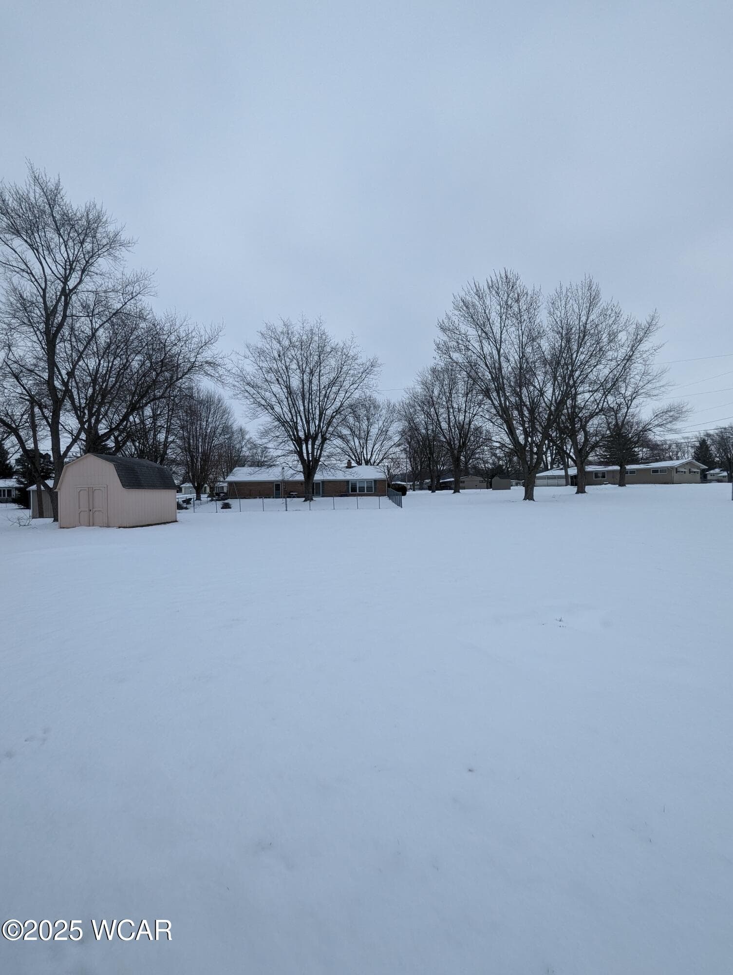 4945 New Haven photo 2