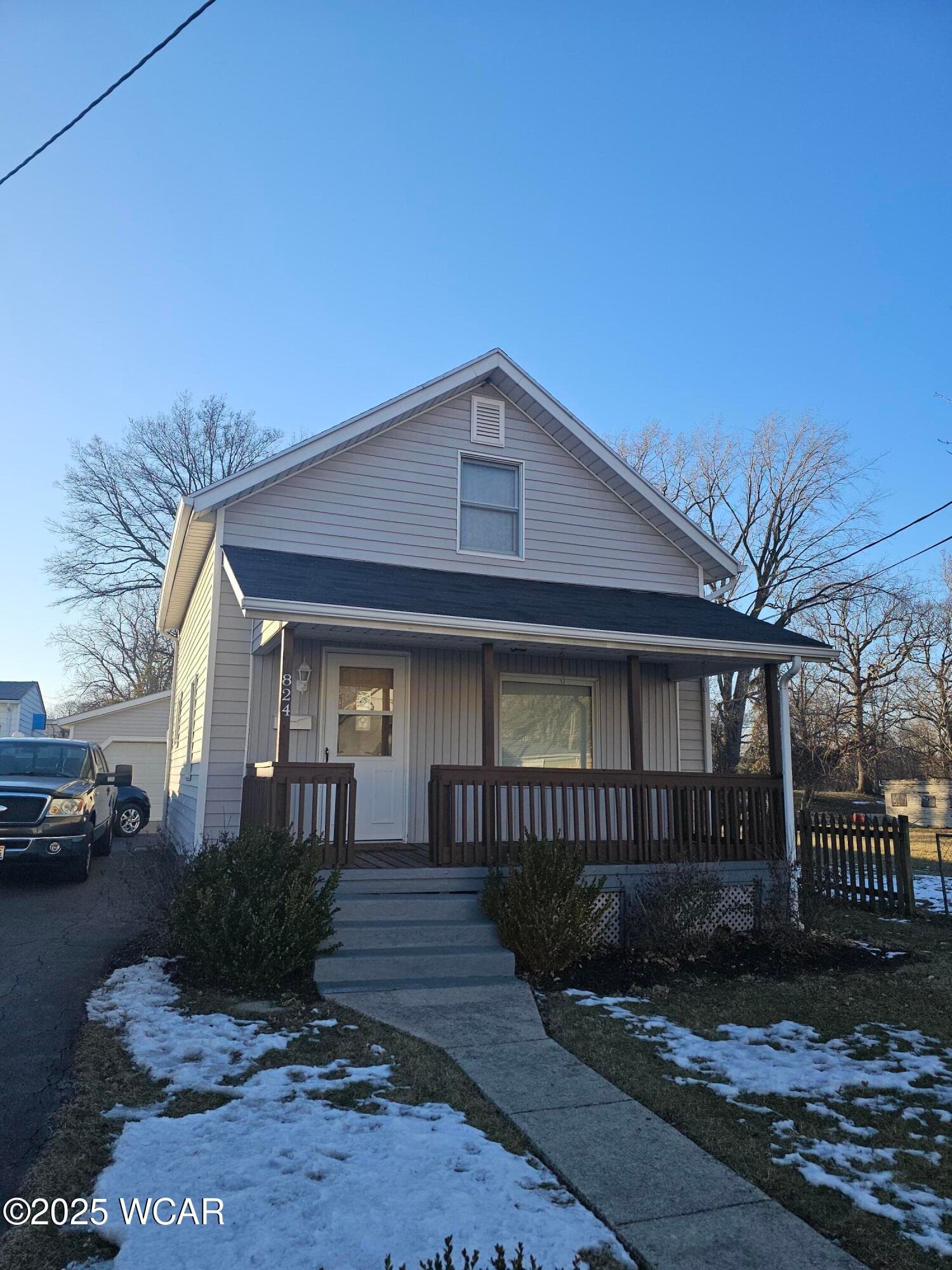 824 Weadock