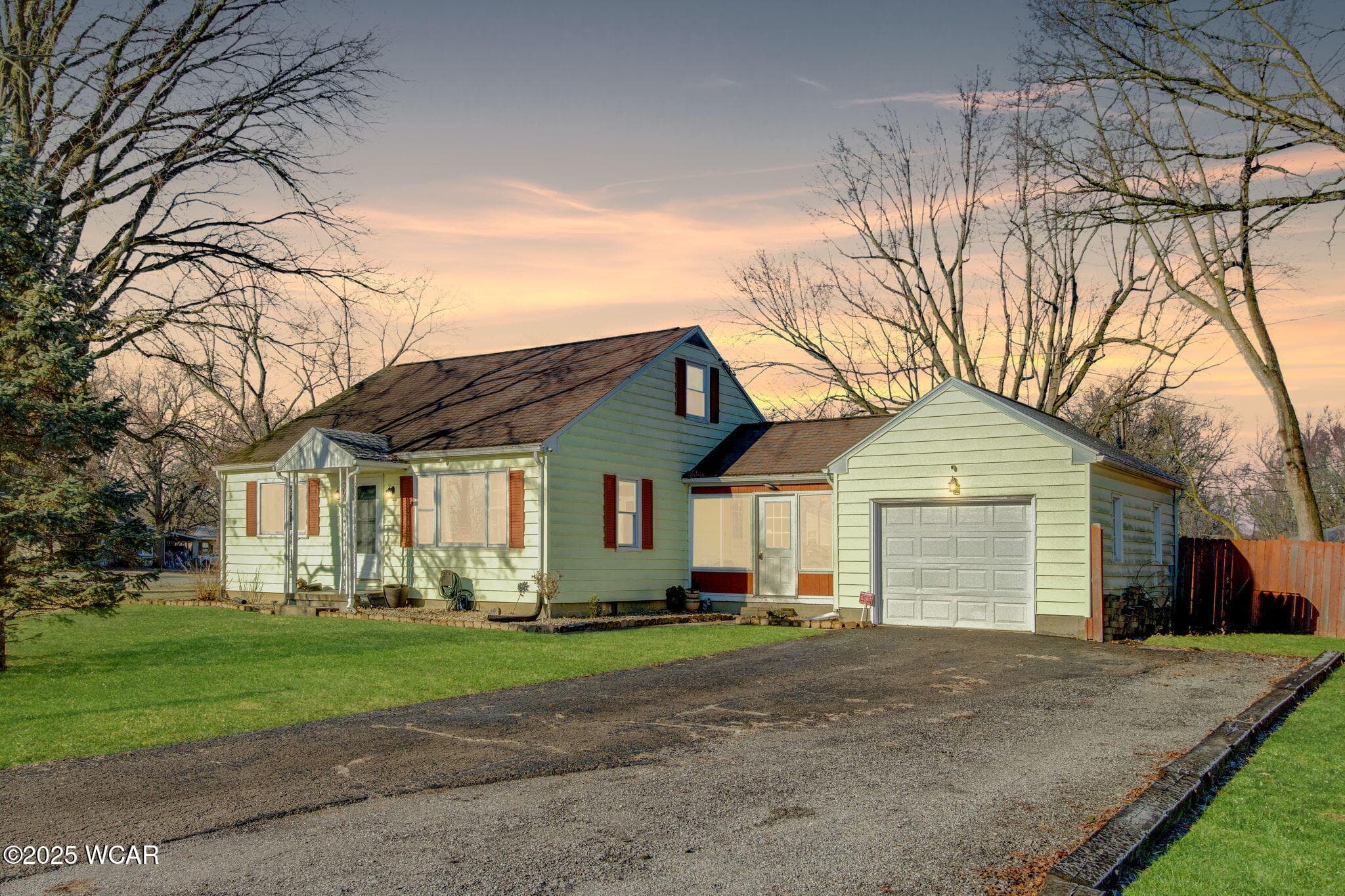 4320 Southgate