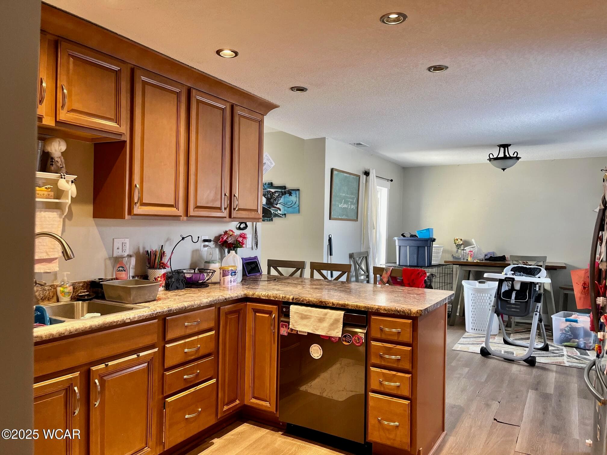 208 Washington photo 2
