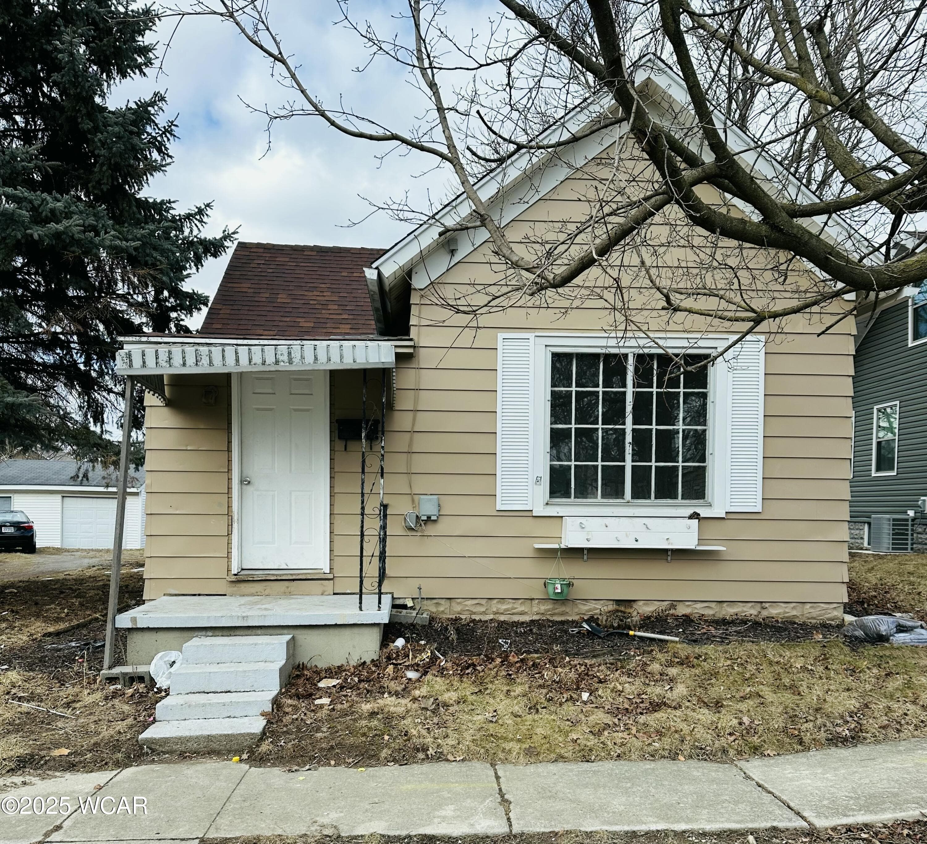 644 Ewing