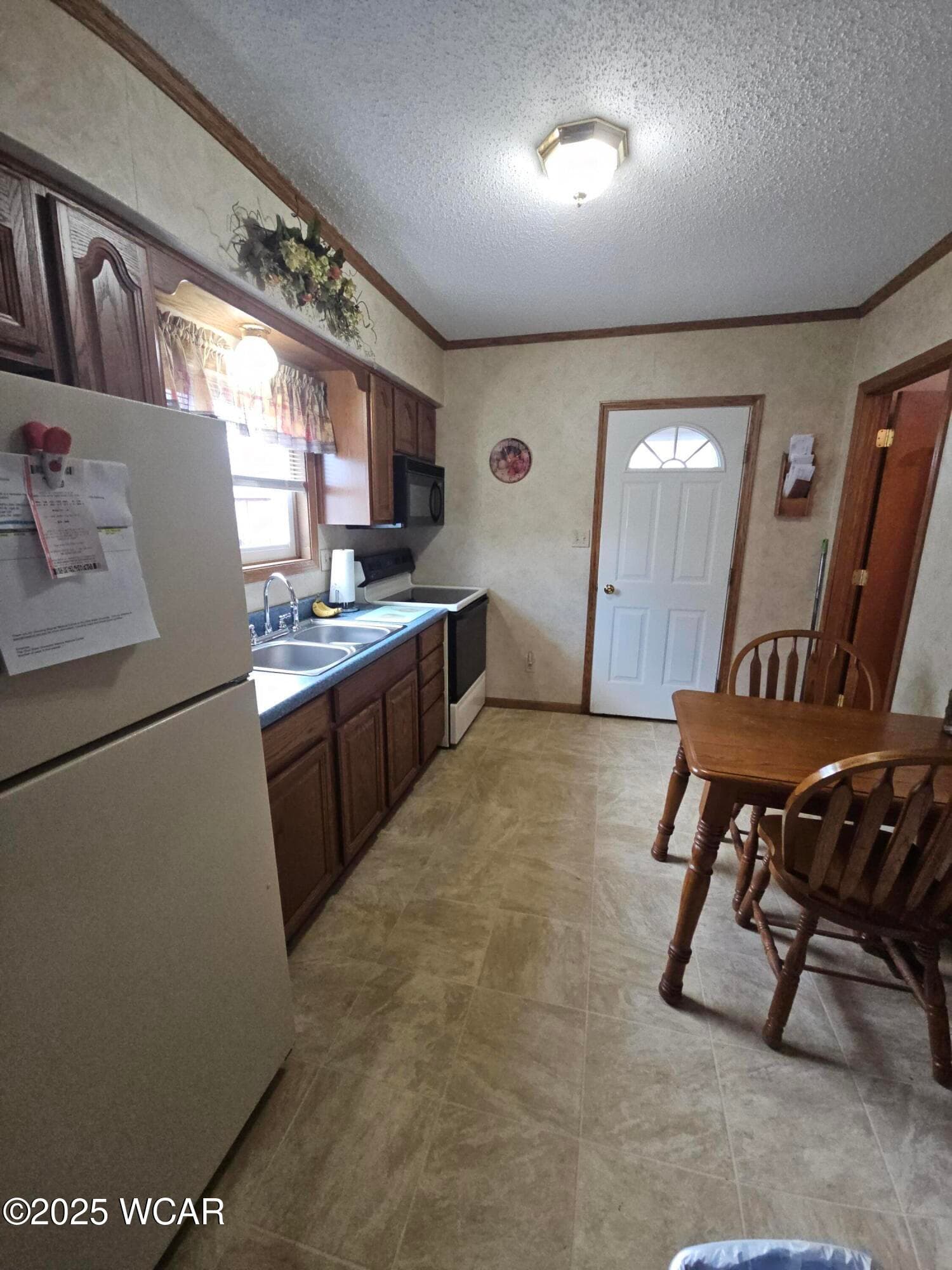 824 Weadock photo 4