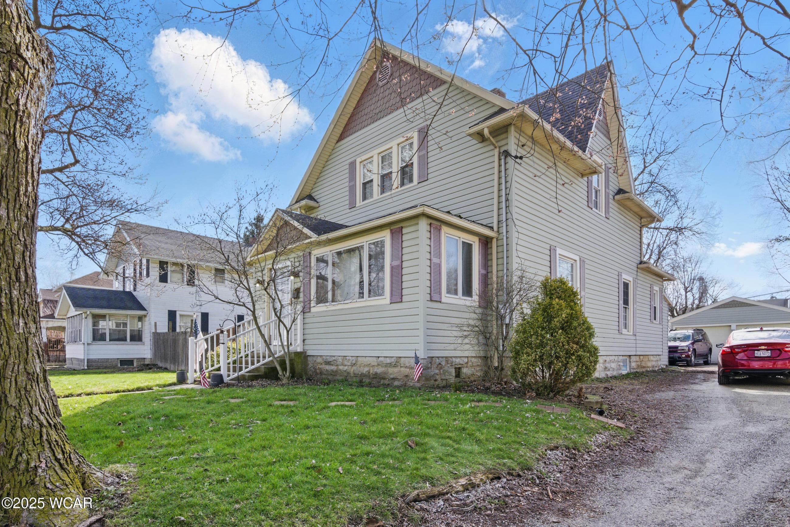 731 Washington photo 3