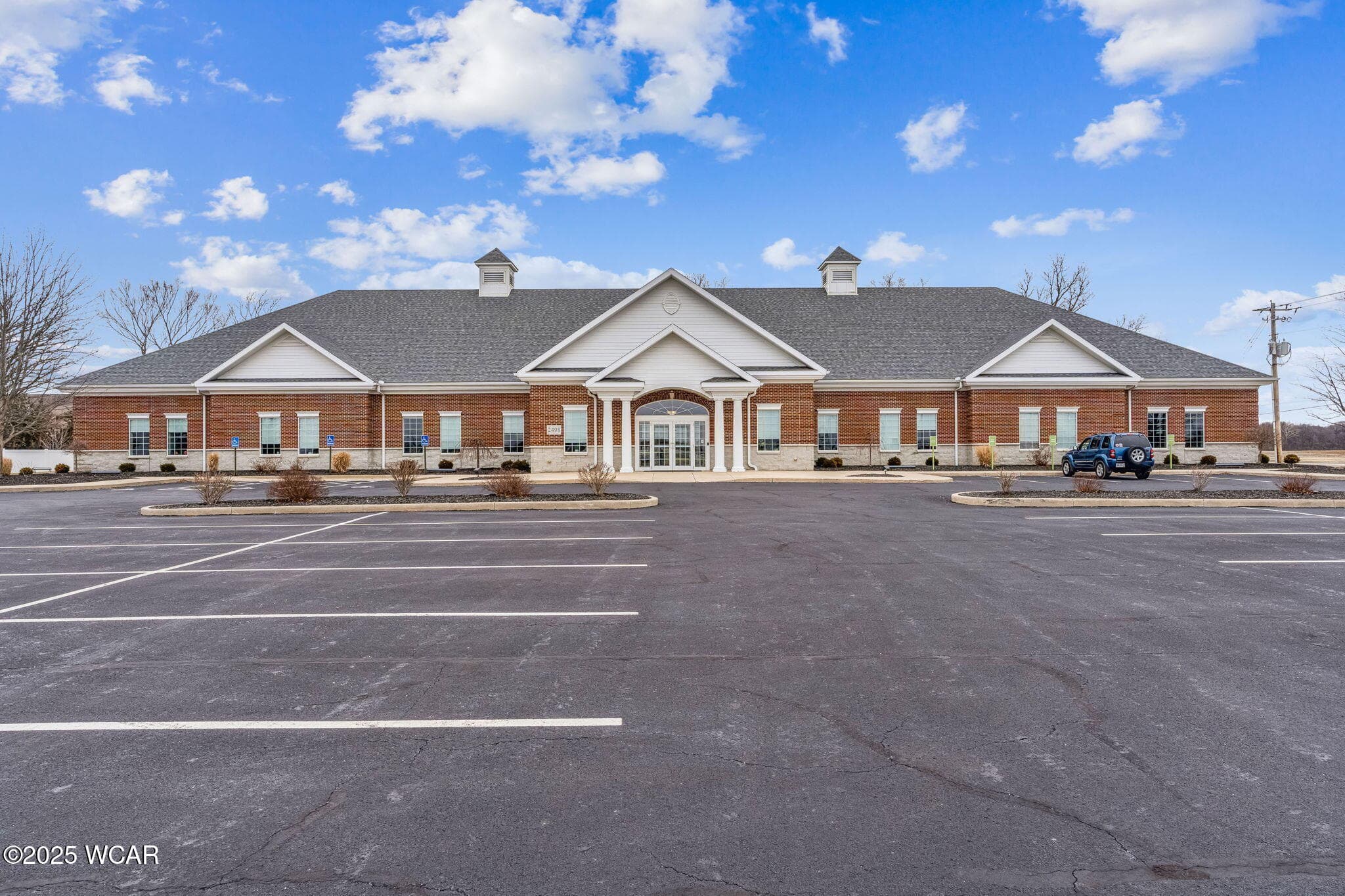 2498 Bluestone photo 3