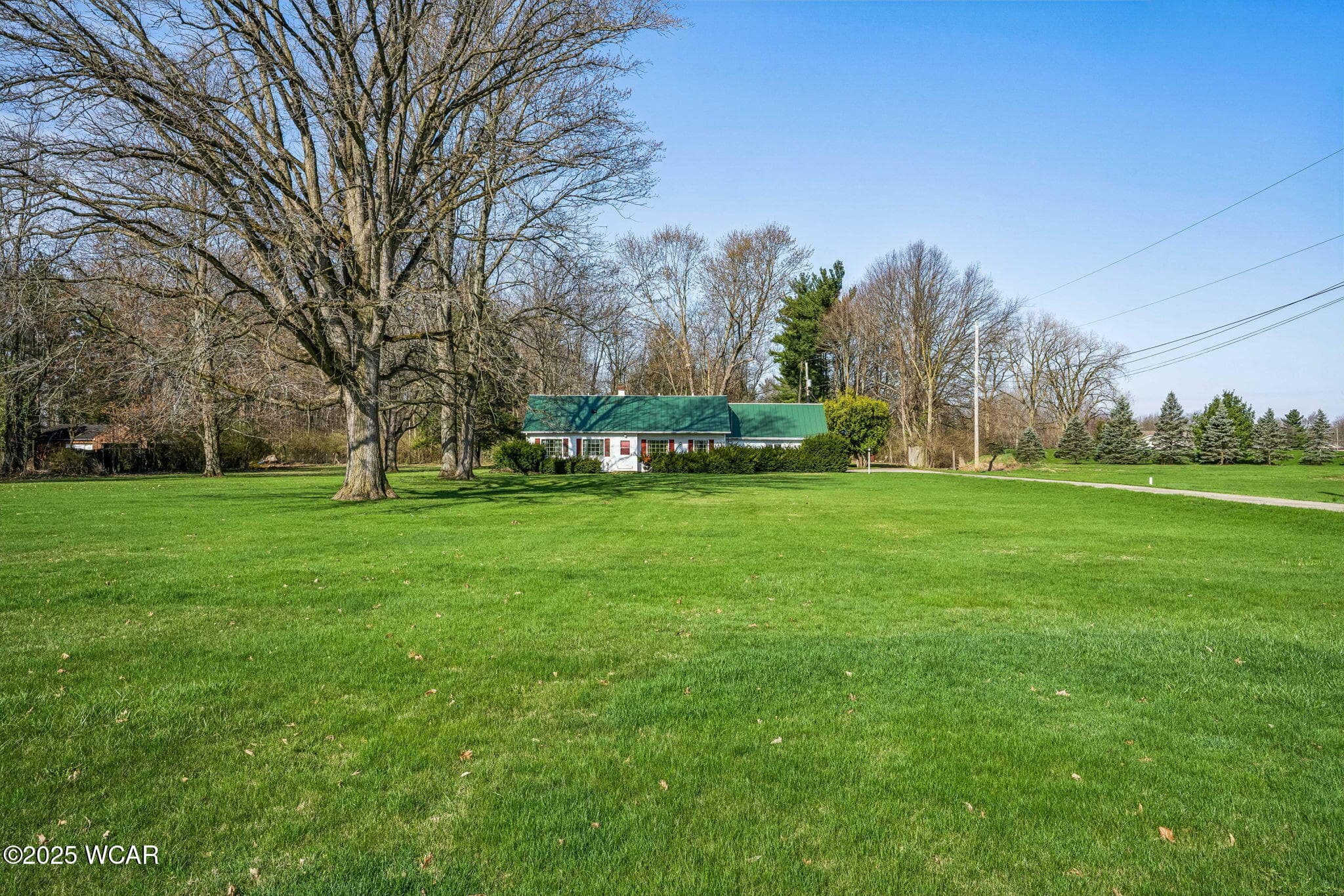 2435 Fostoria