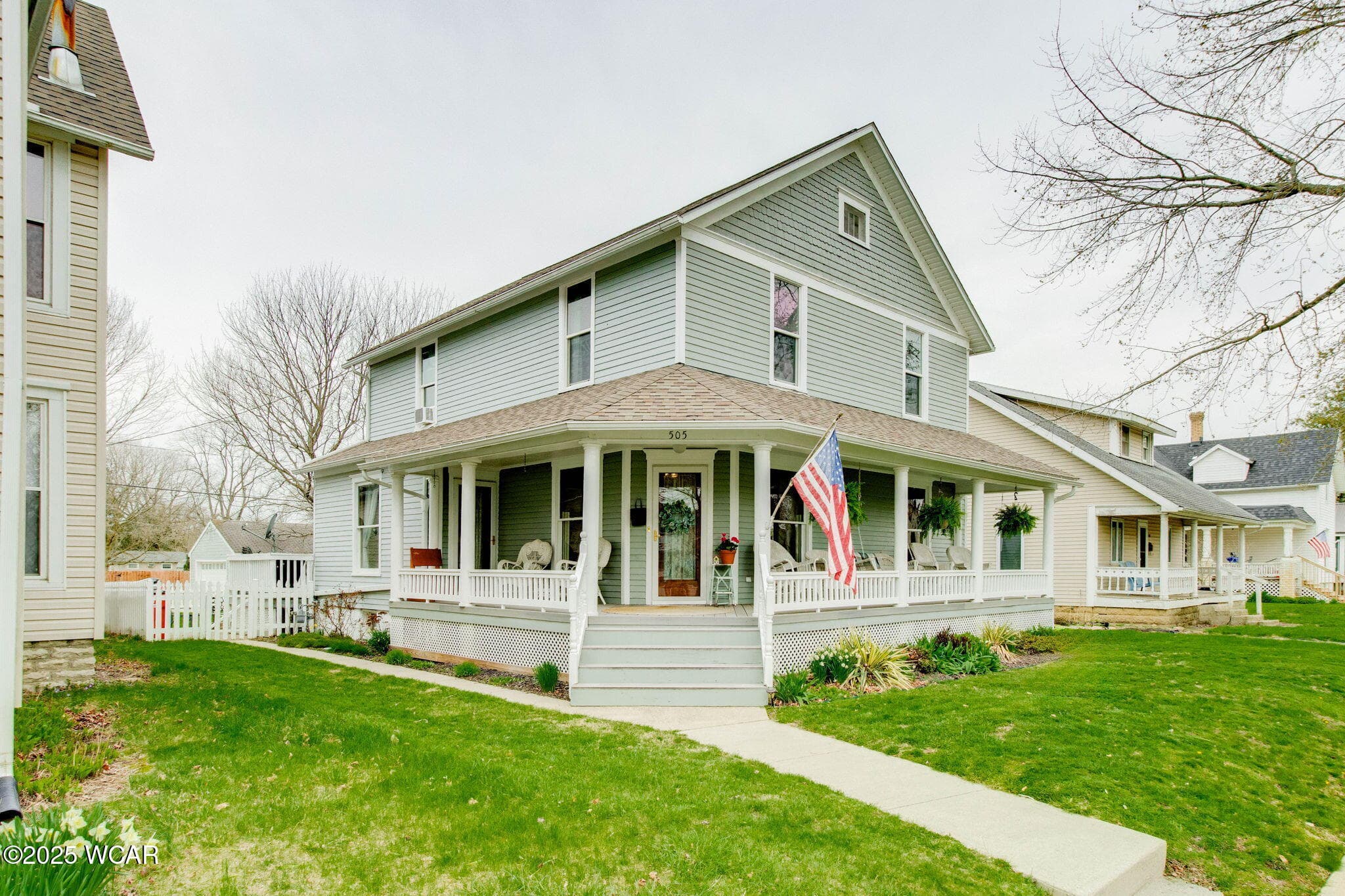 505 Gilbert photo 2