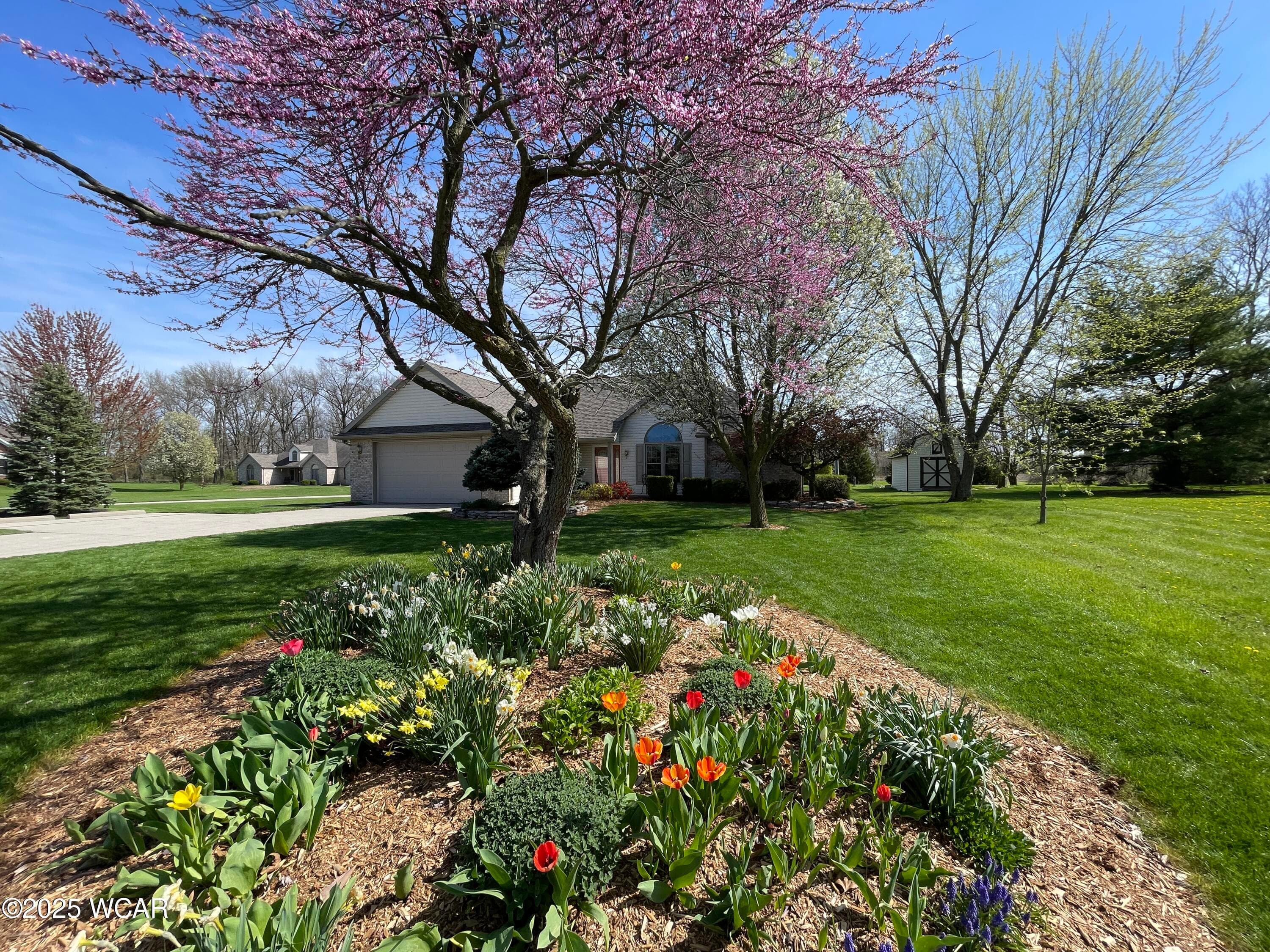 746 Eastgate photo 2