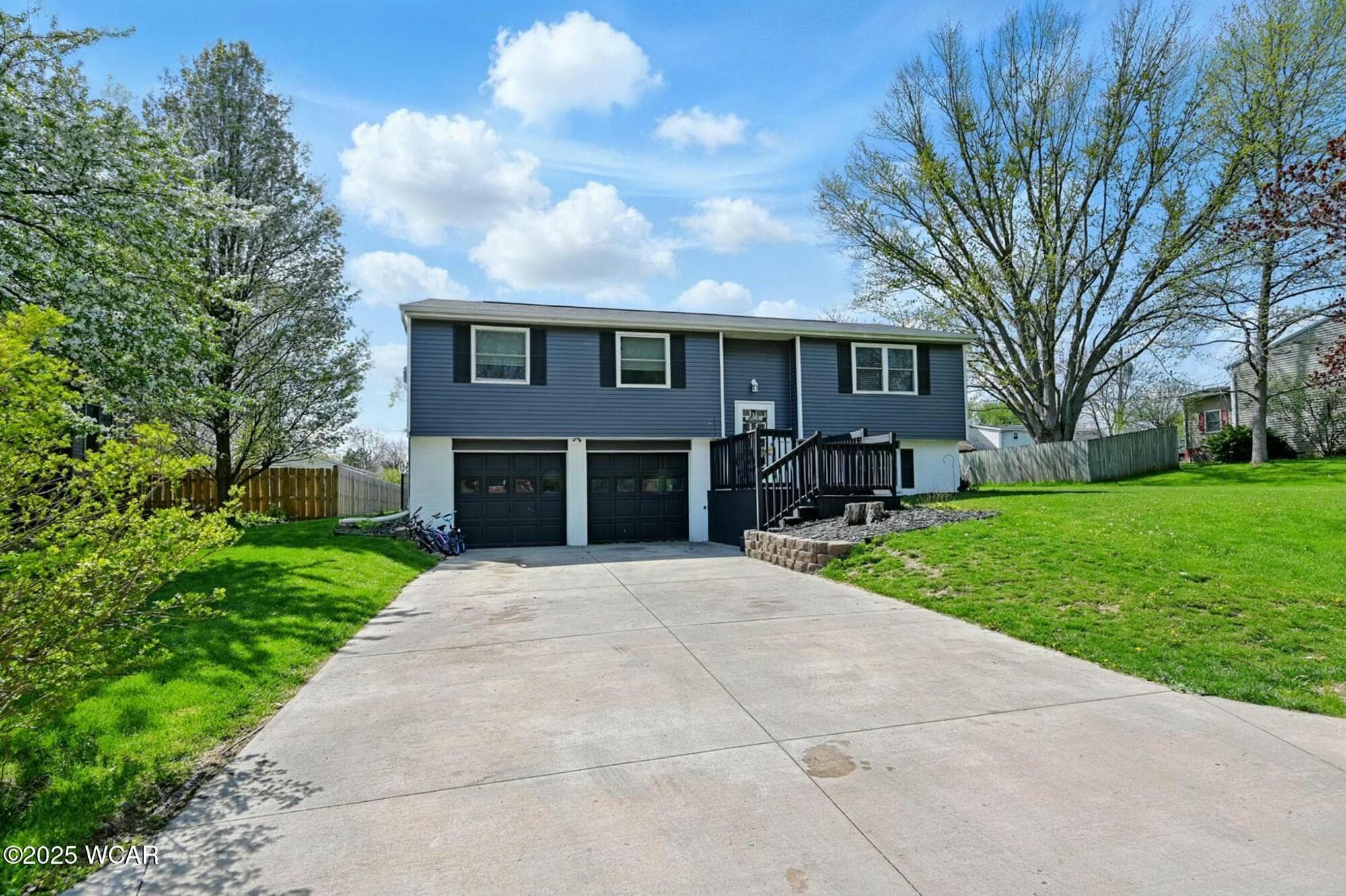 1460 Loch Loman photo 2