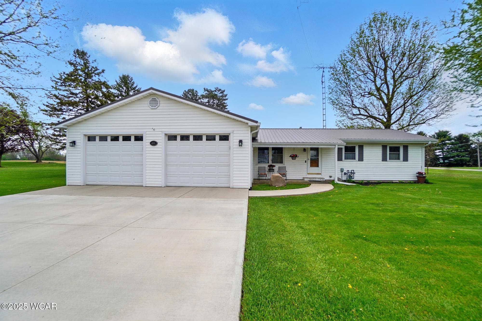 435 Marion photo 2