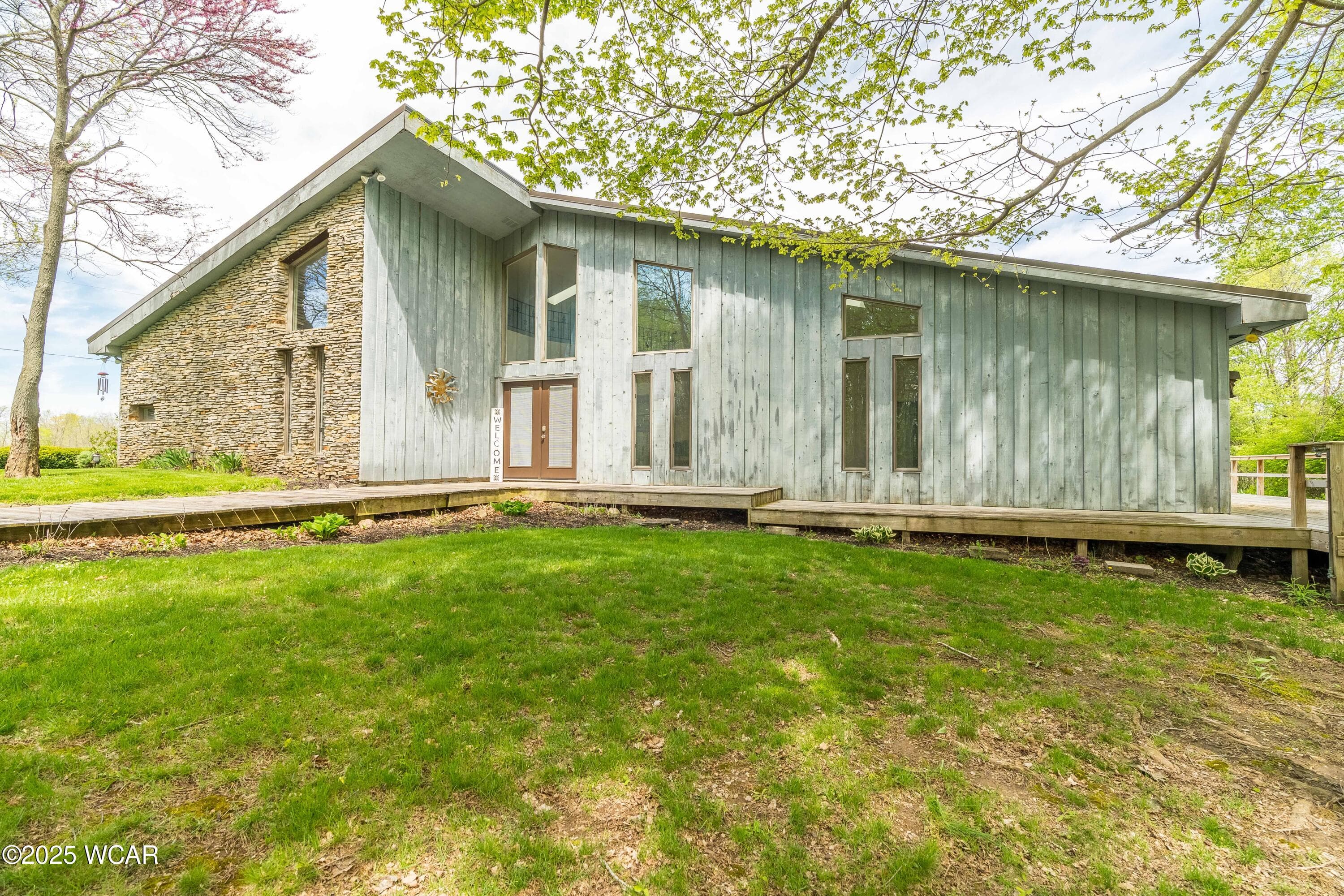 2220 Riverside Dr photo 4