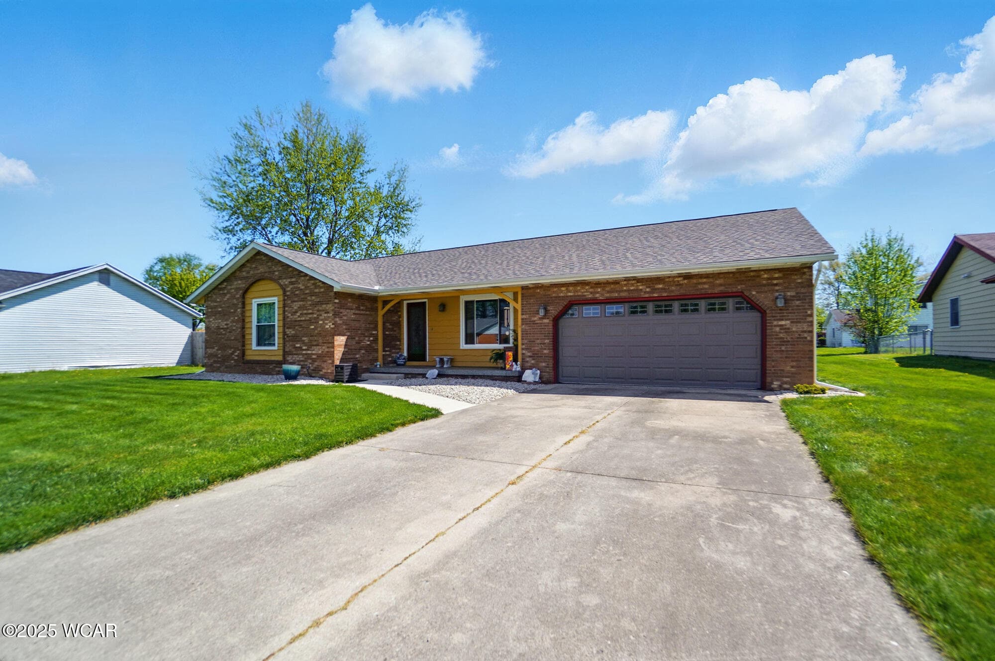2128 Kimberly photo 2