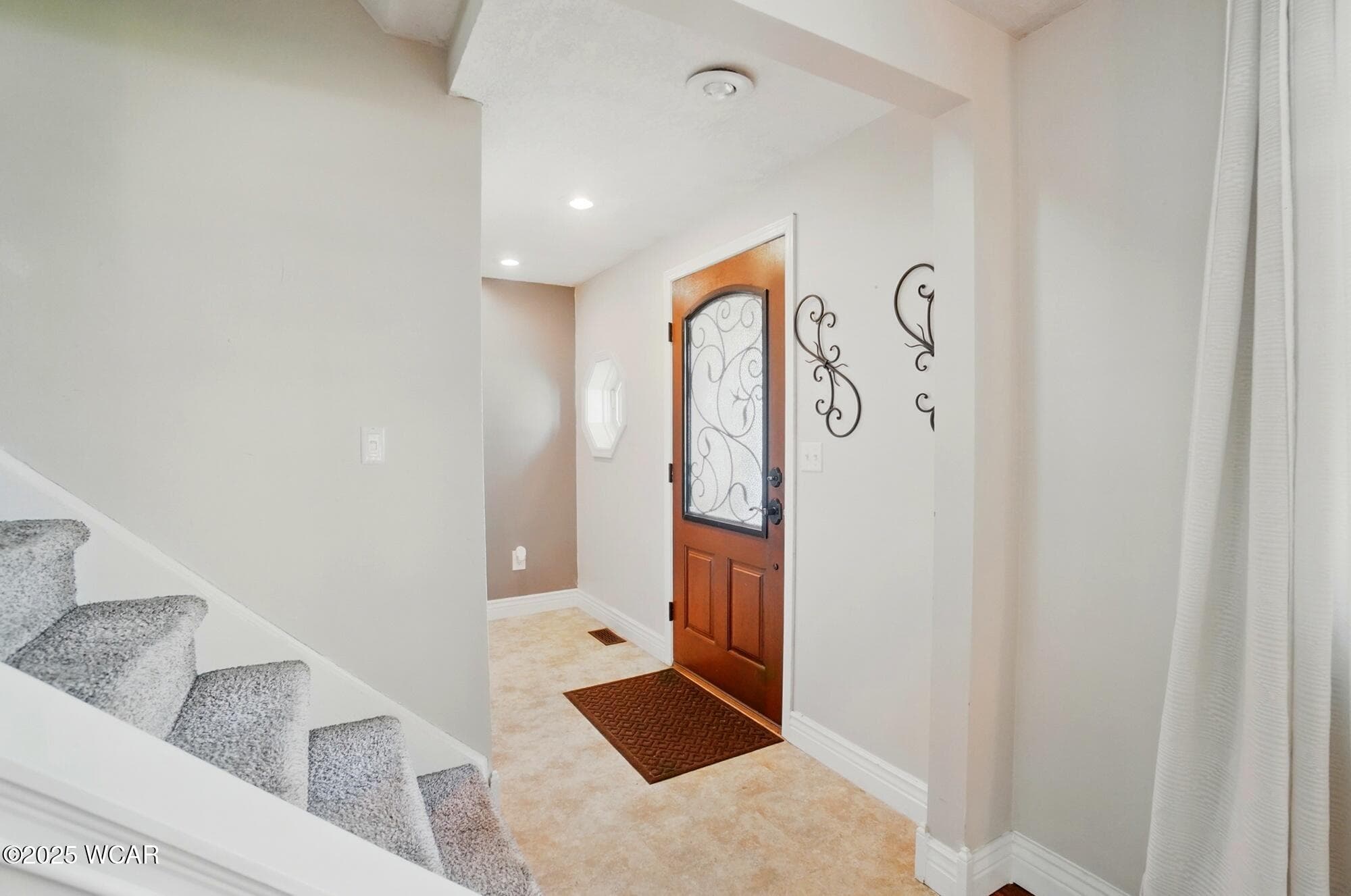 1461 Loch Loman photo 4