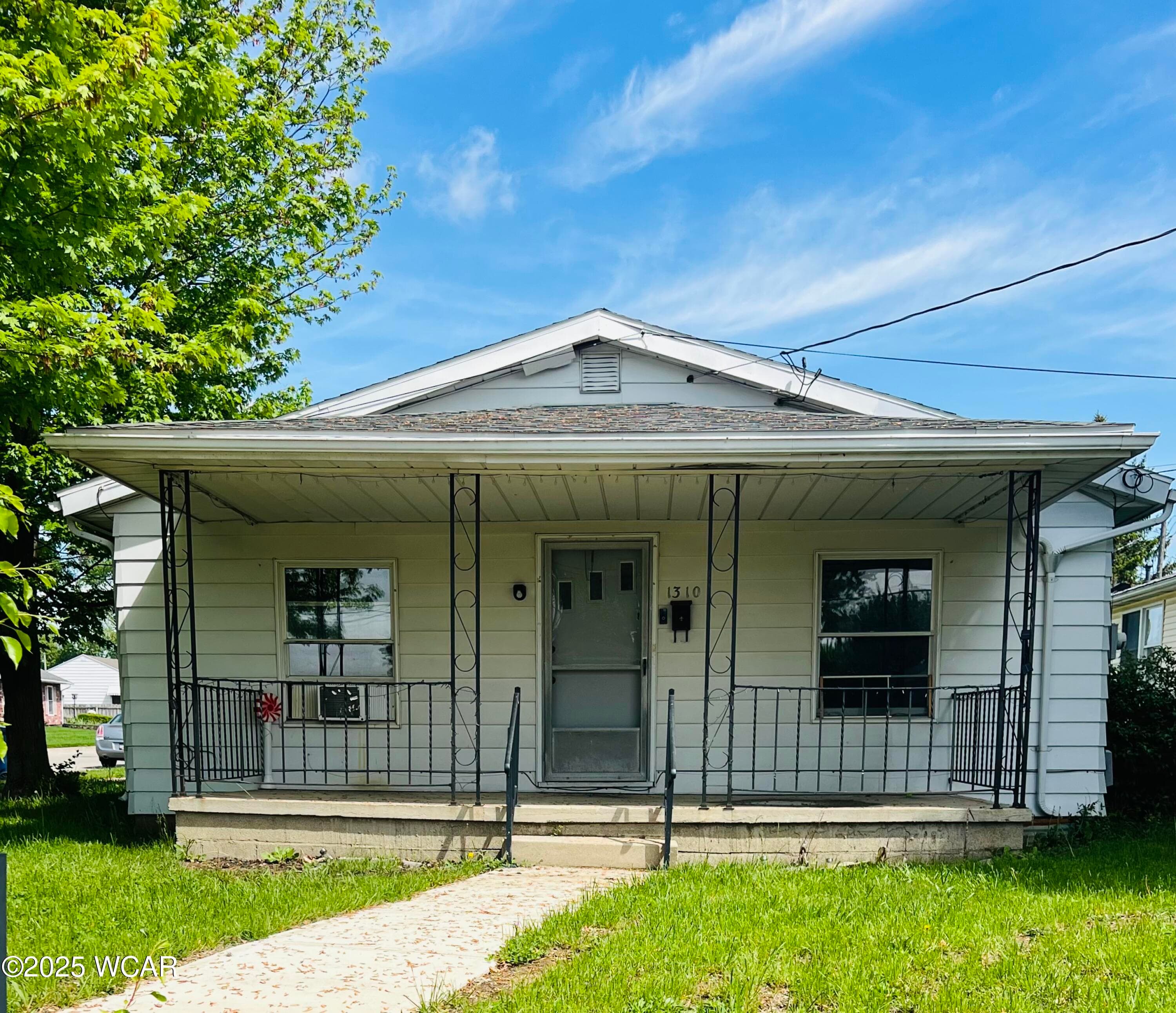 1310 Clark