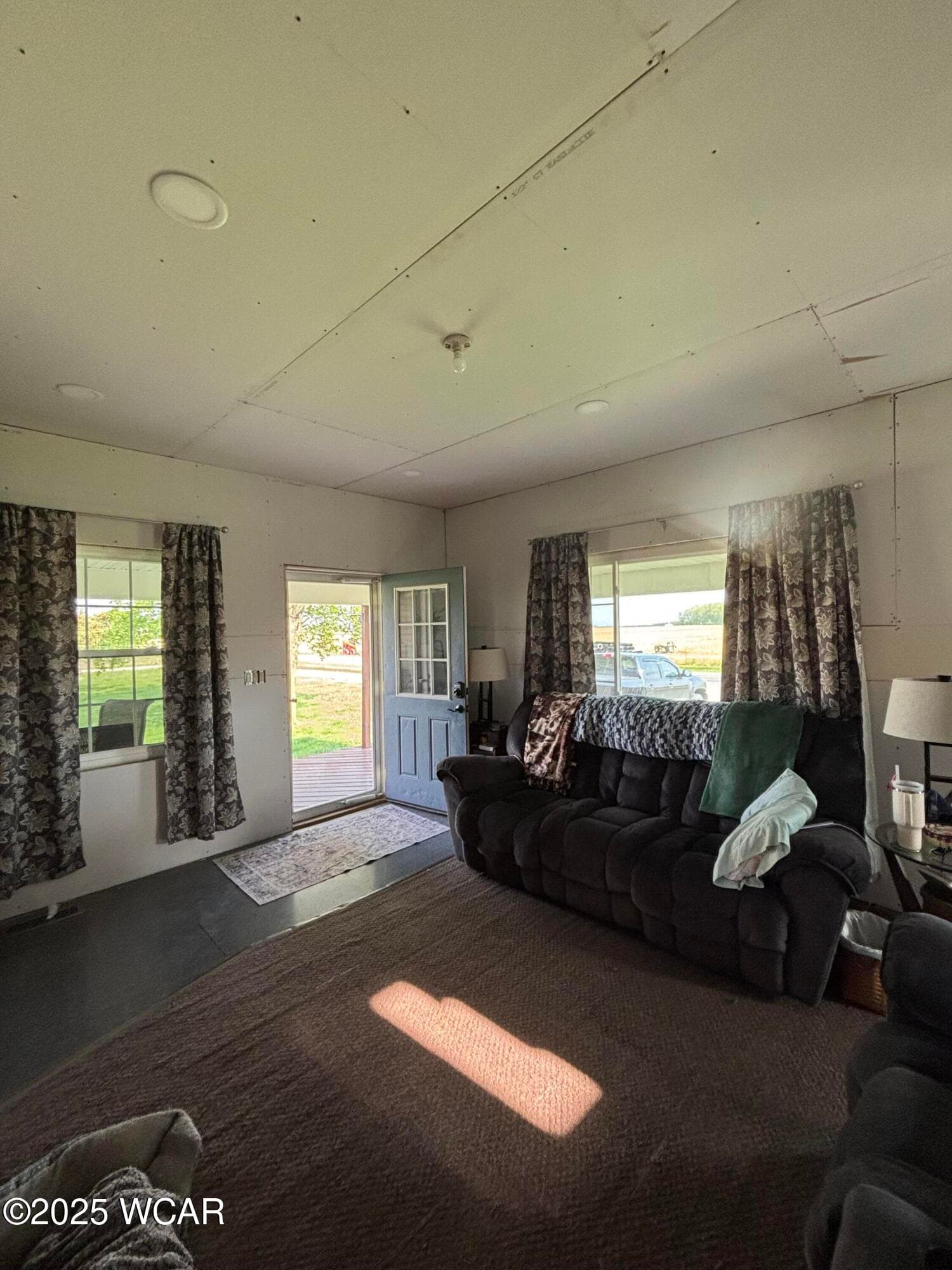 8039 Shelley photo 4