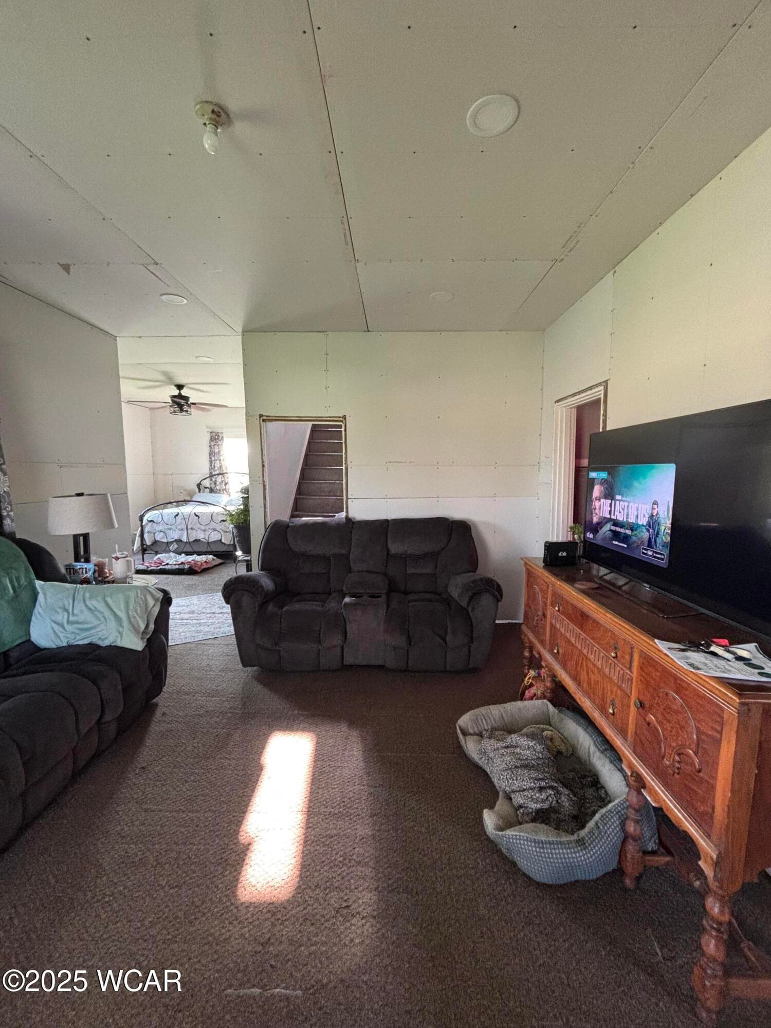 8039 Shelley photo 5