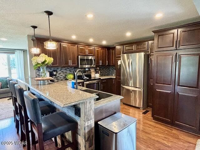 218 Westfield photo 4