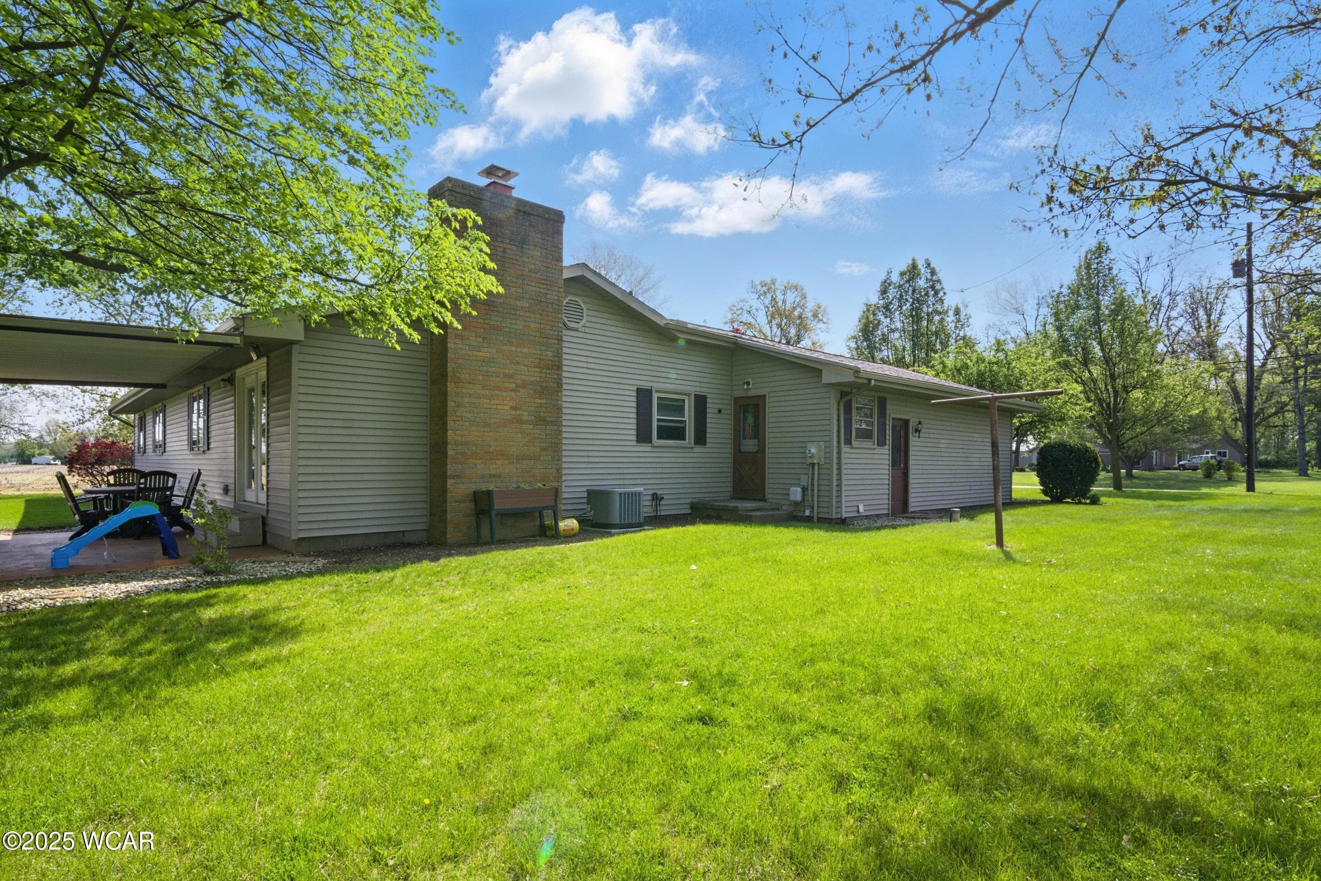 9833 St Rt 224 photo 2