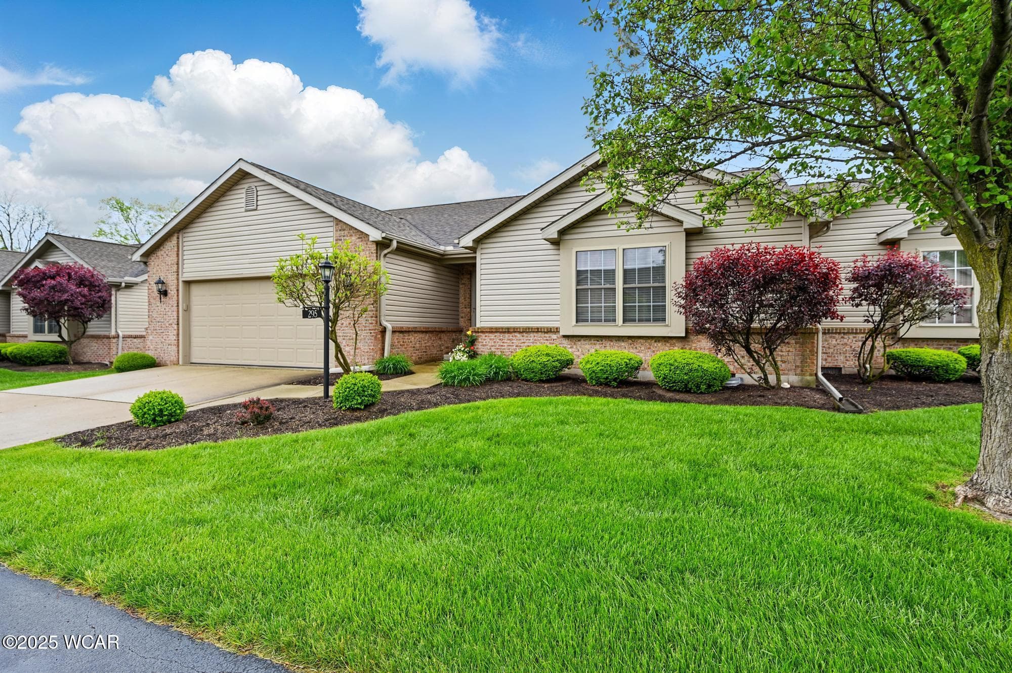 295 Brookview photo 2