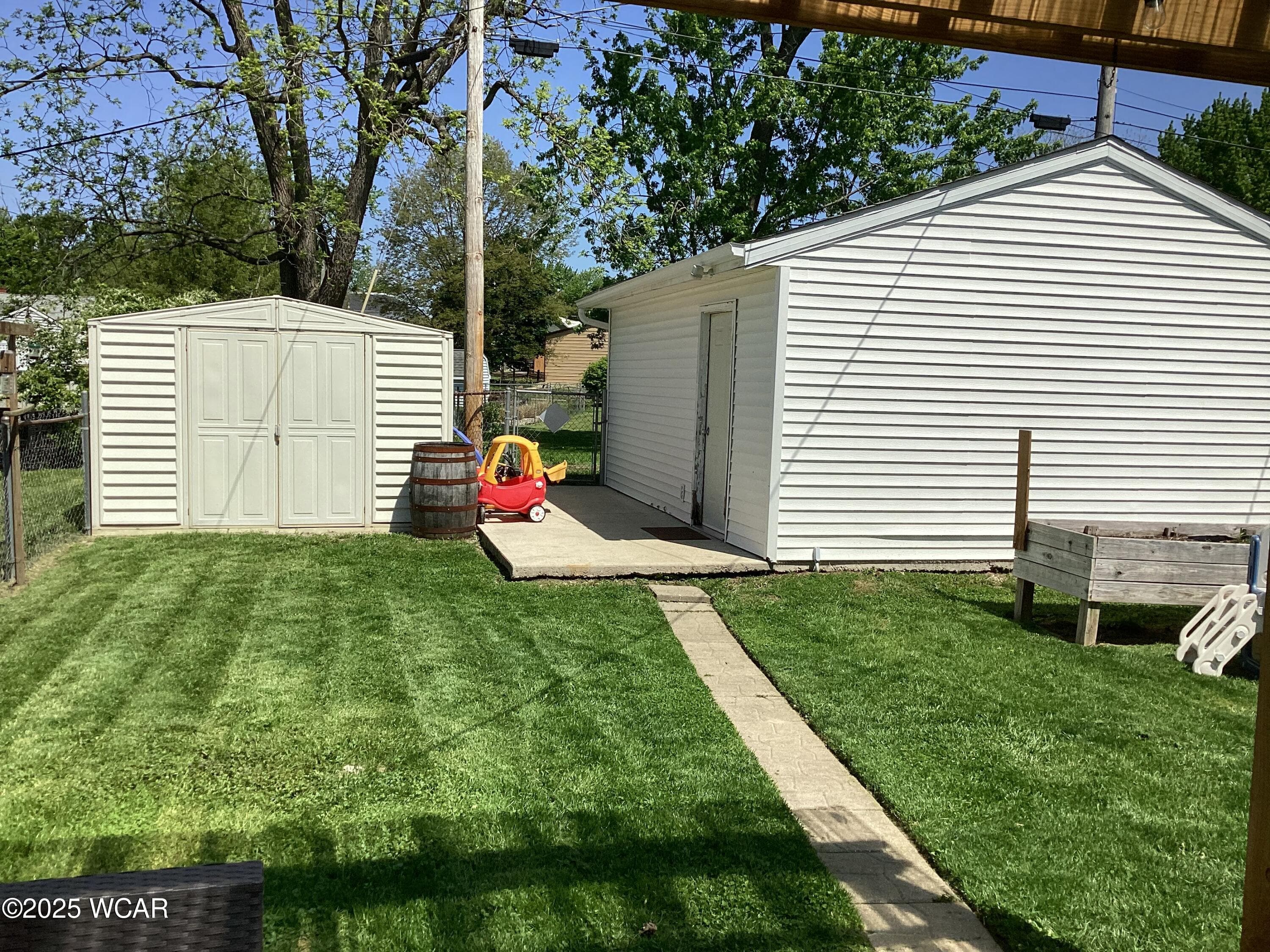726 North photo 4