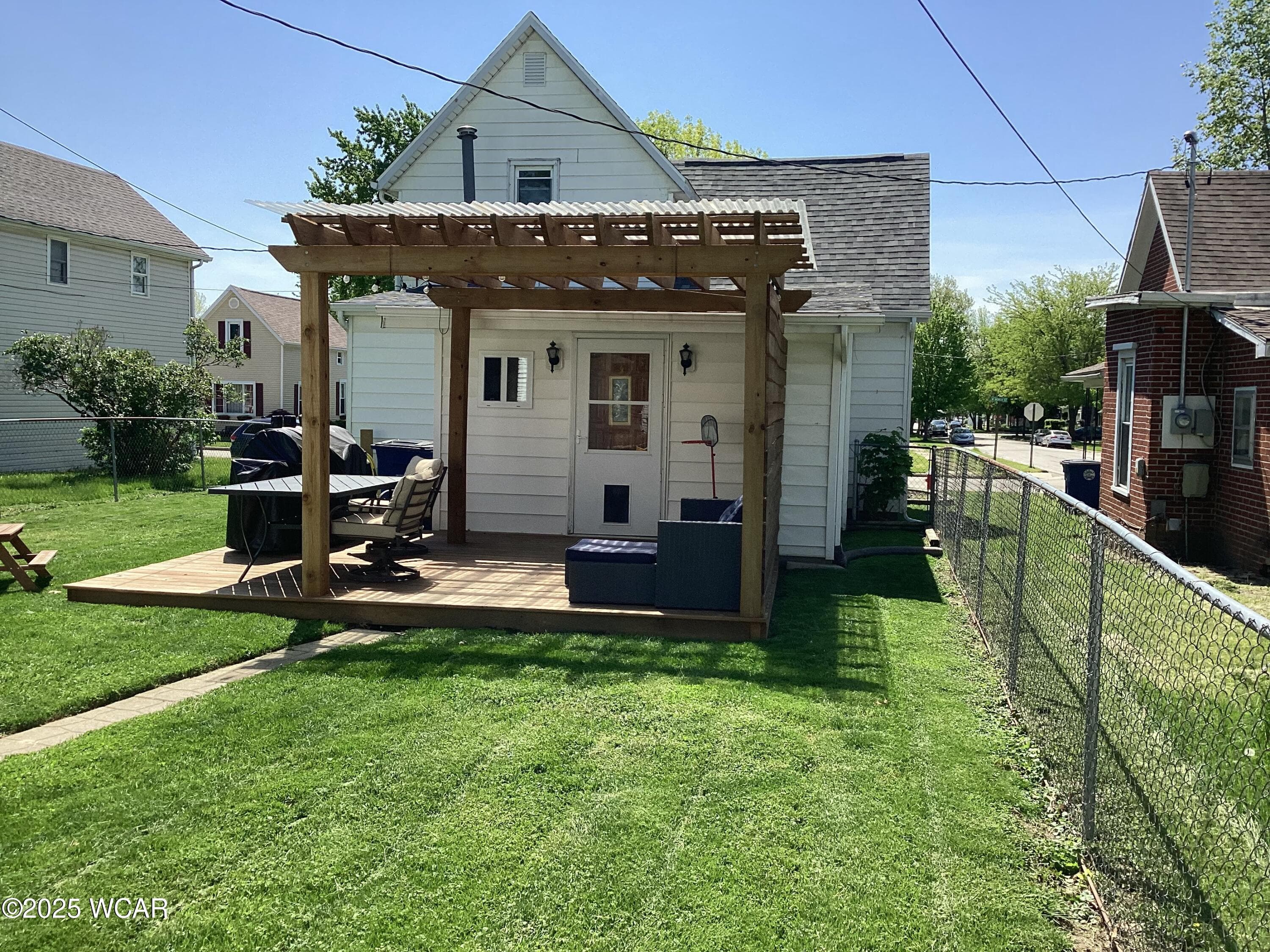 726 North photo 5