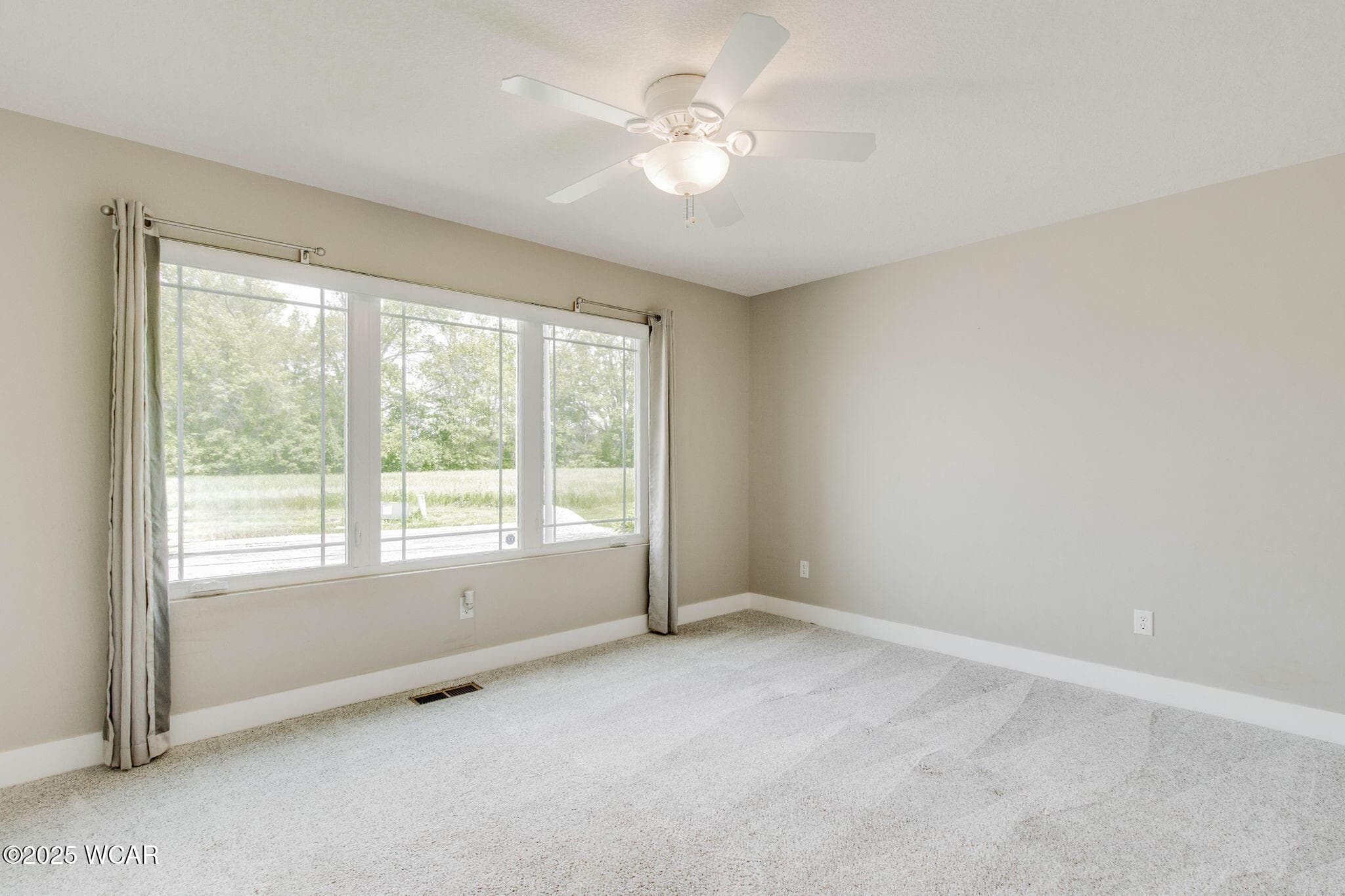 167 Eagles Point photo 5
