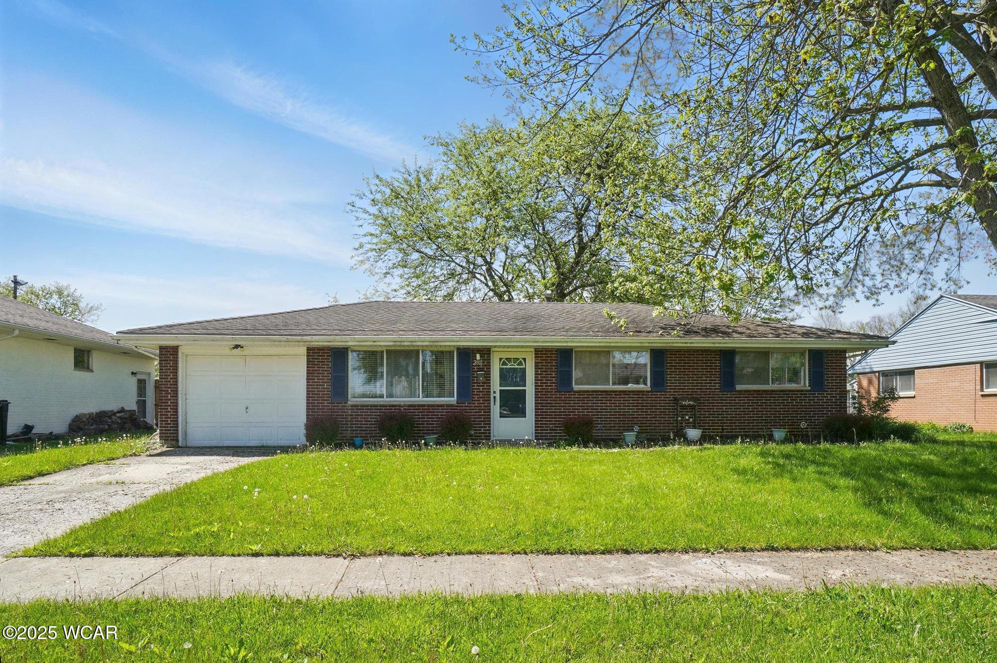 2911 Lakewood