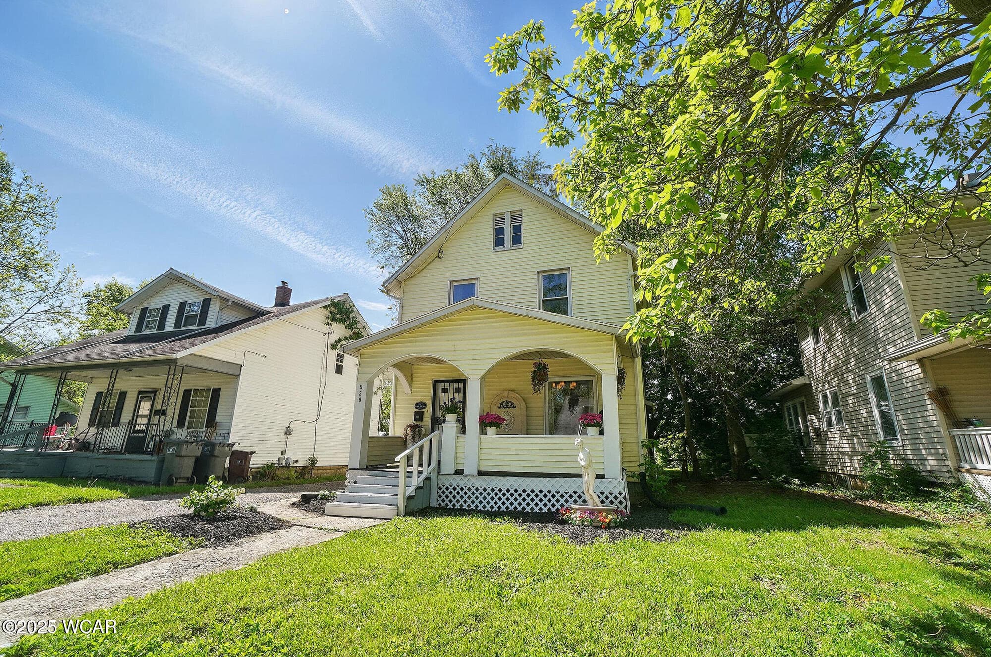 530 Catalpa photo 3