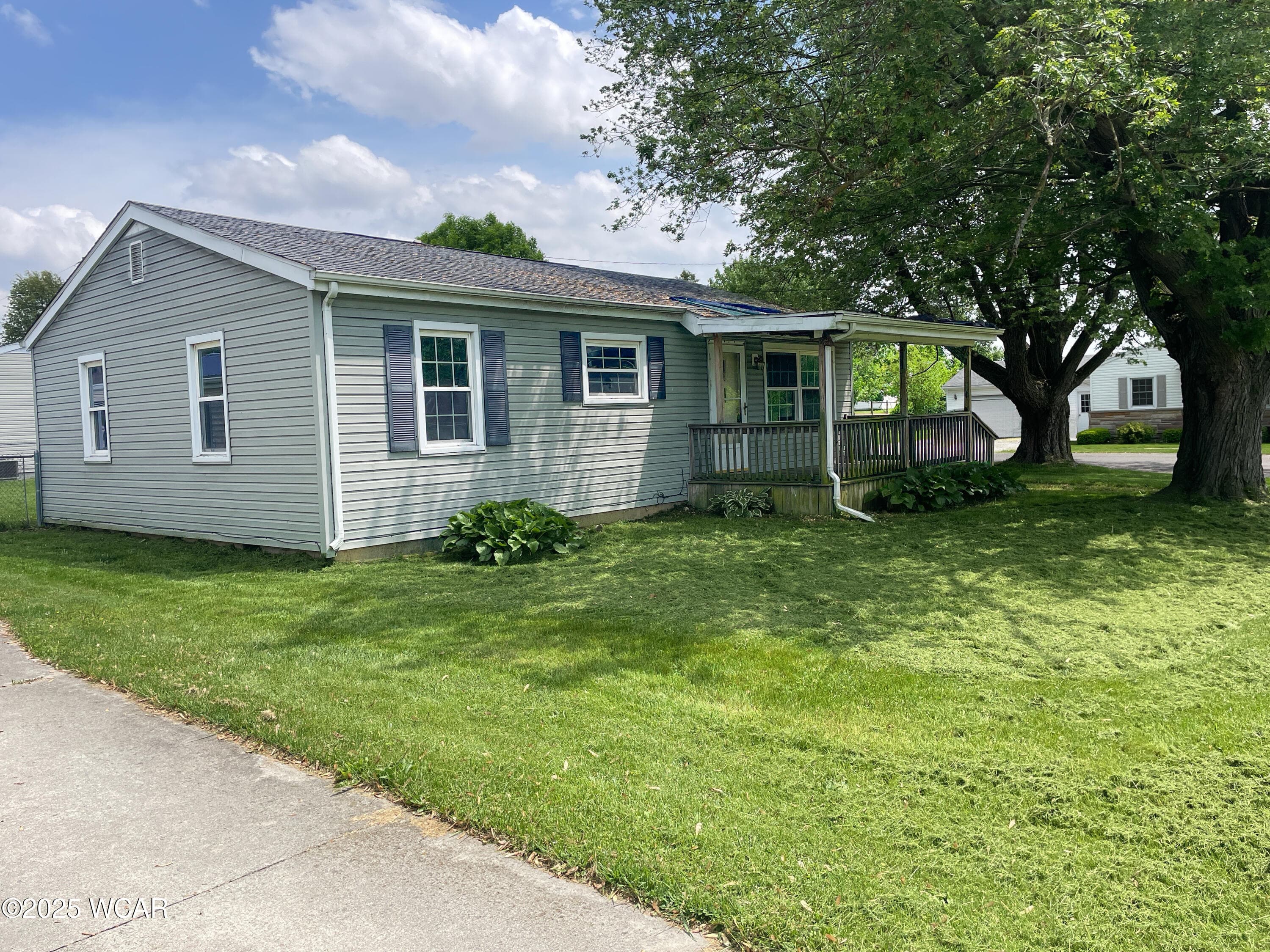 635 Stevens photo 2