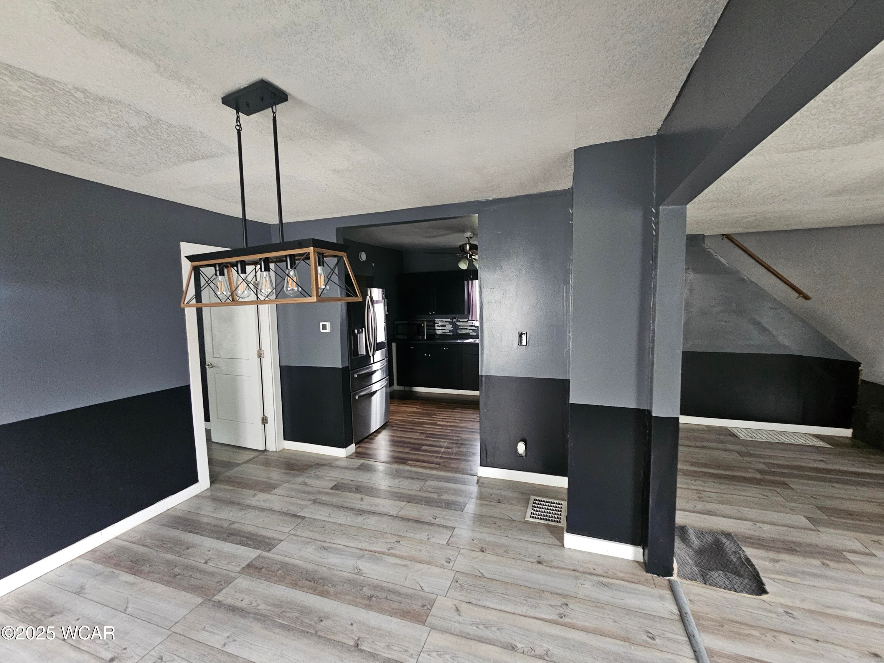 720 Metcalf photo 4