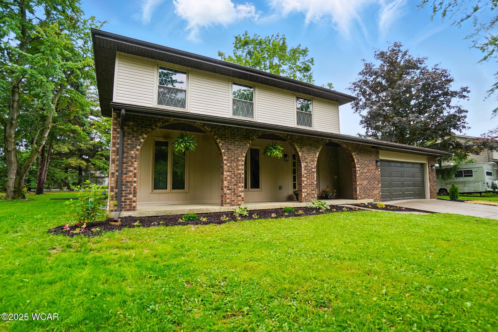 1257 Timberlane photo 3