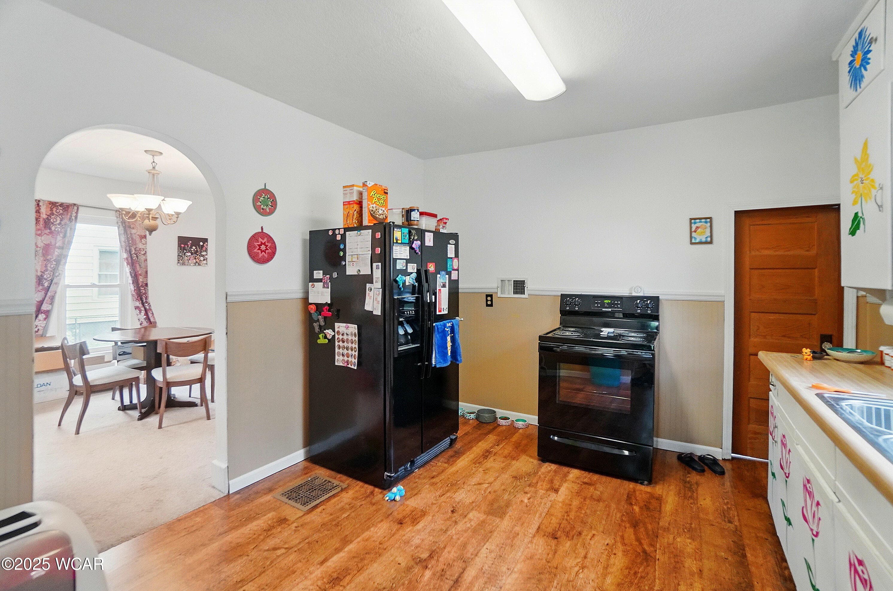 219 W O CONNOR photo 4