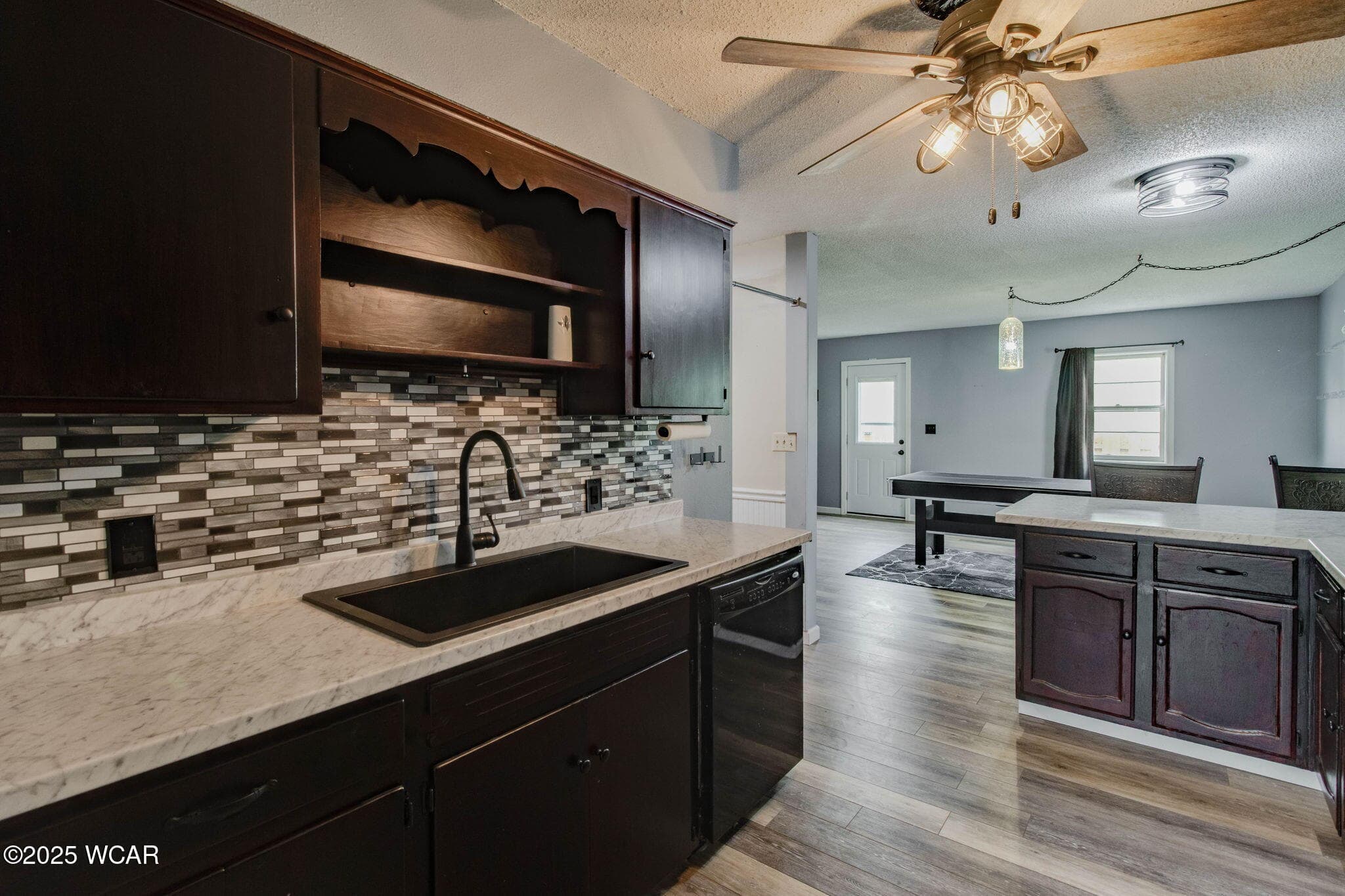 801 Glenwood photo 4