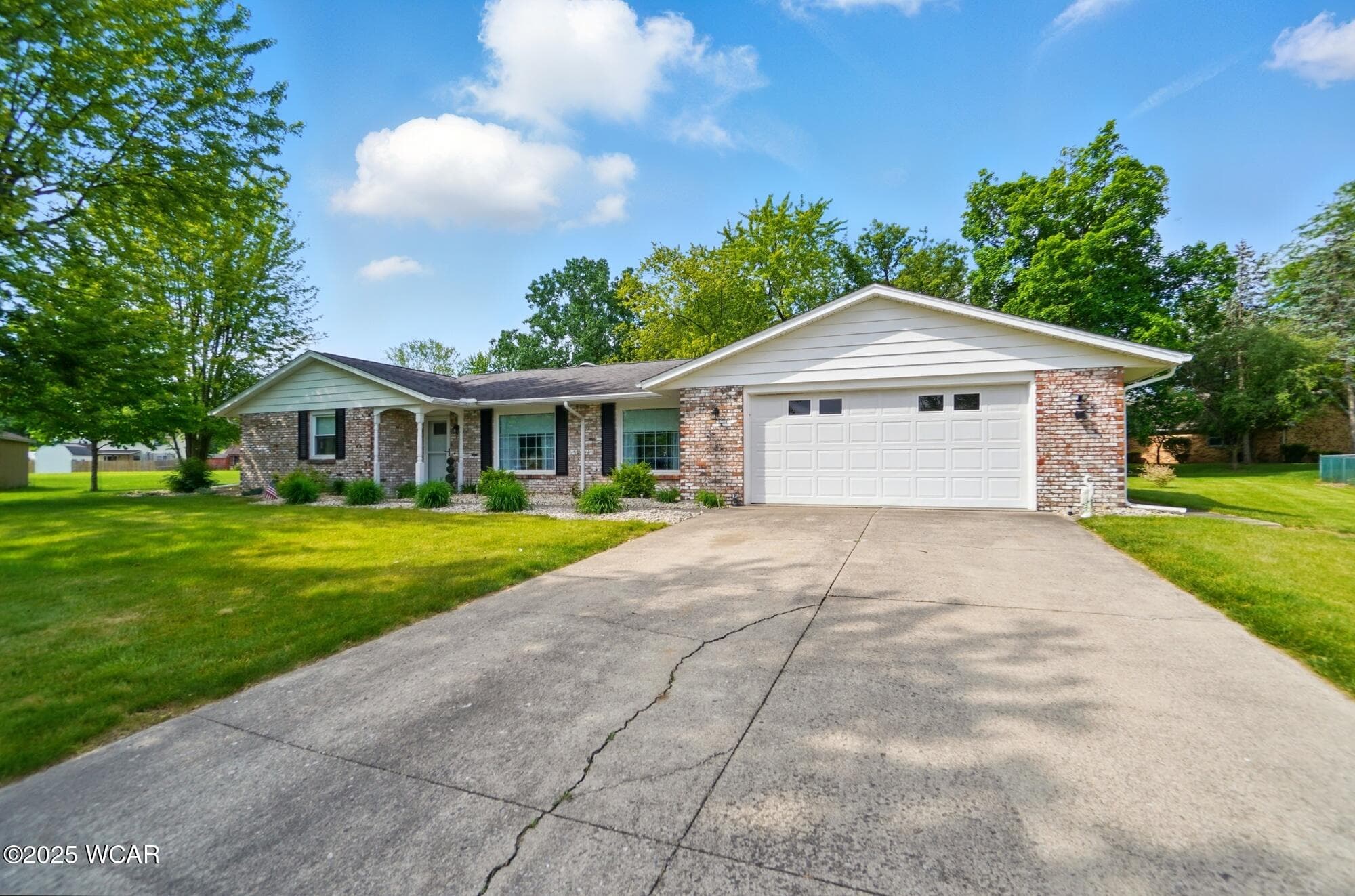 2101 Kimberly photo 2