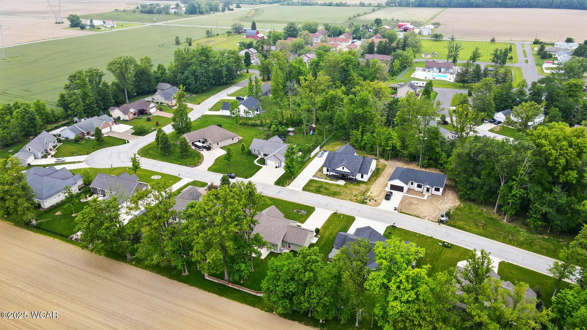 721 Briarwood photo 4
