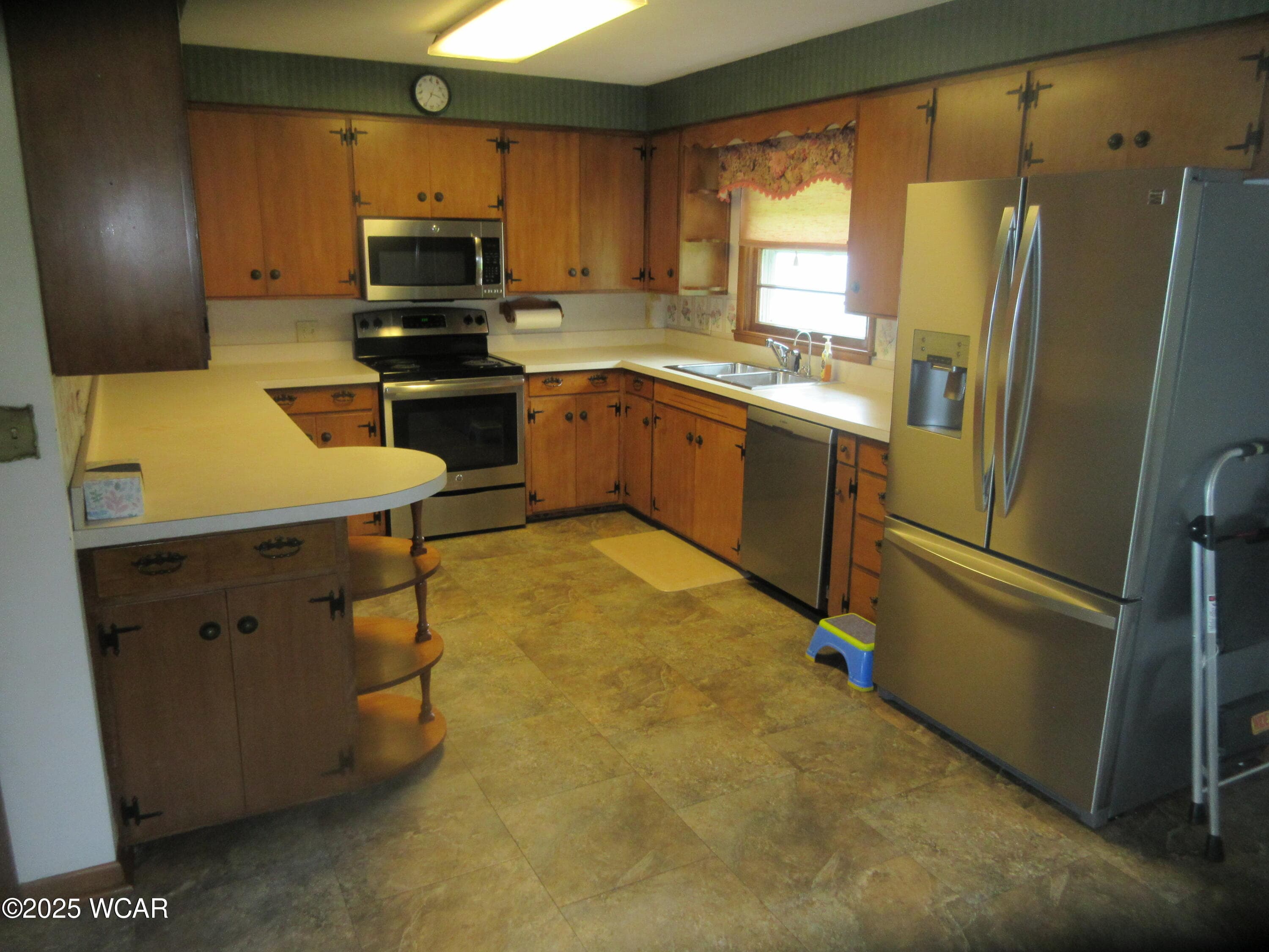 3900 Road 12 photo 3