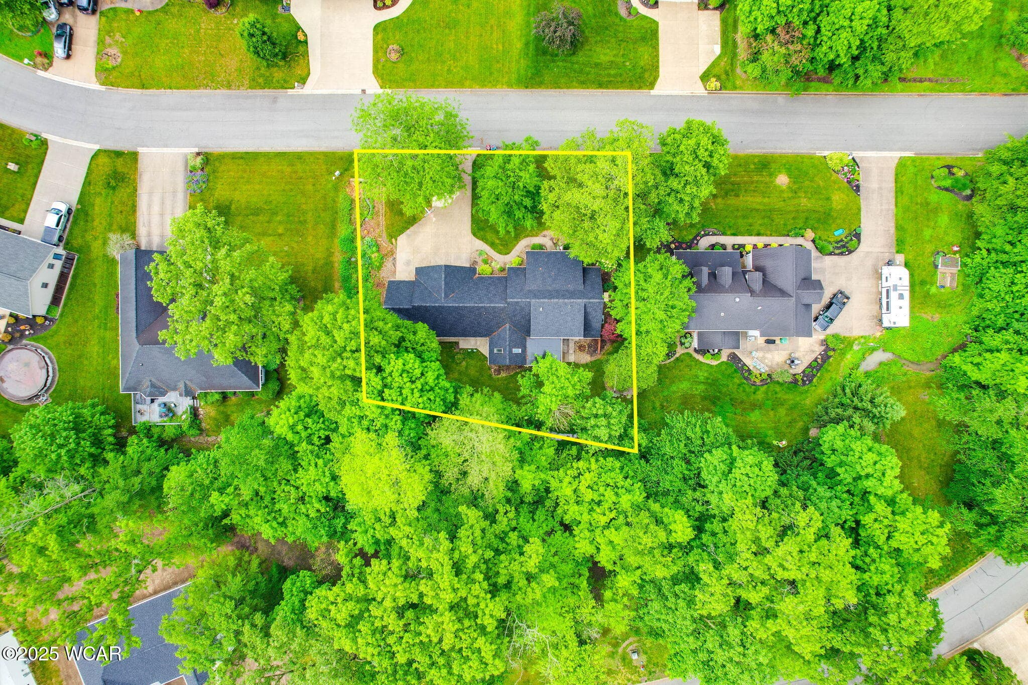 715 Woodridge photo 5