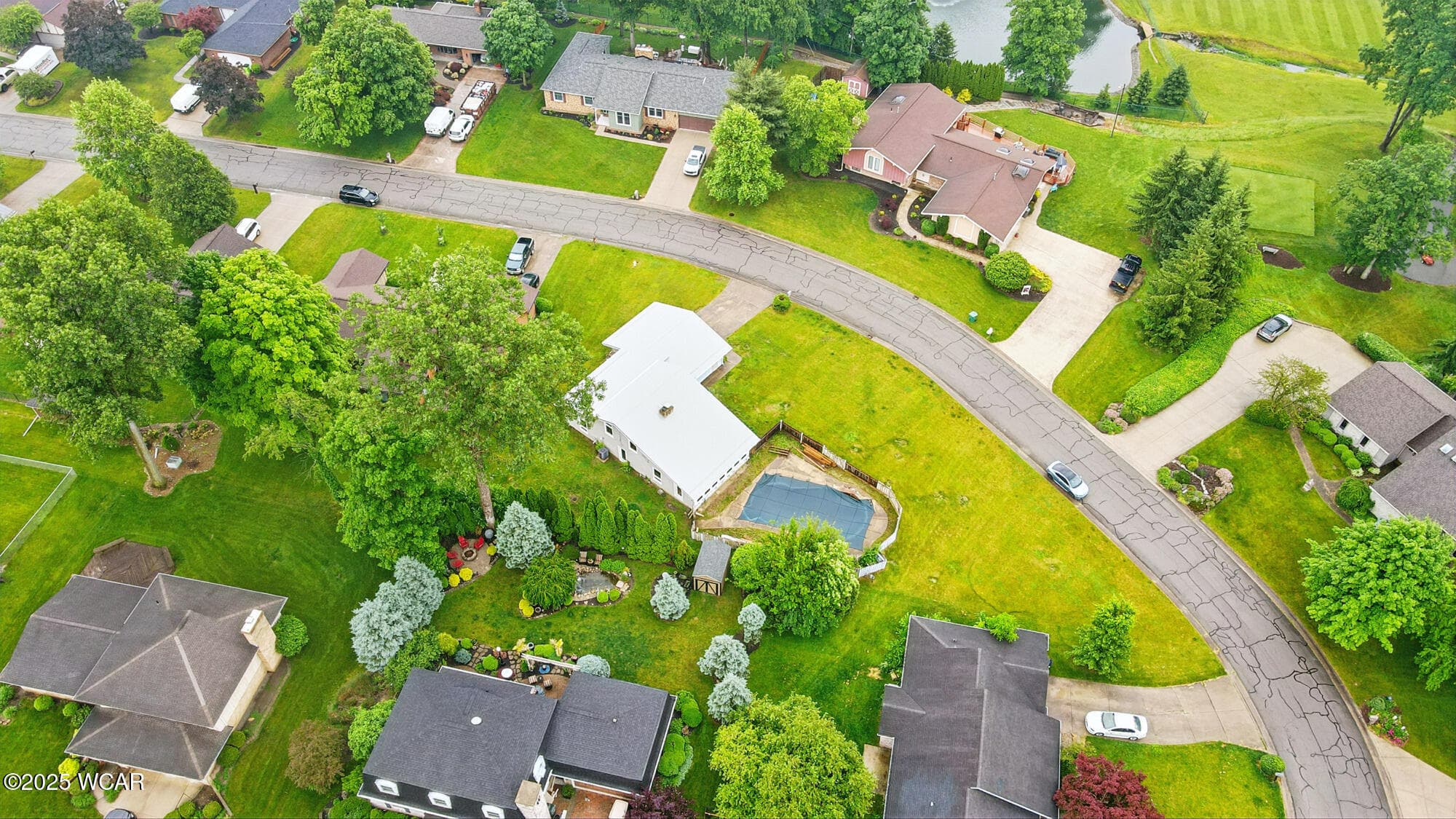 1380 Timberlane photo 4