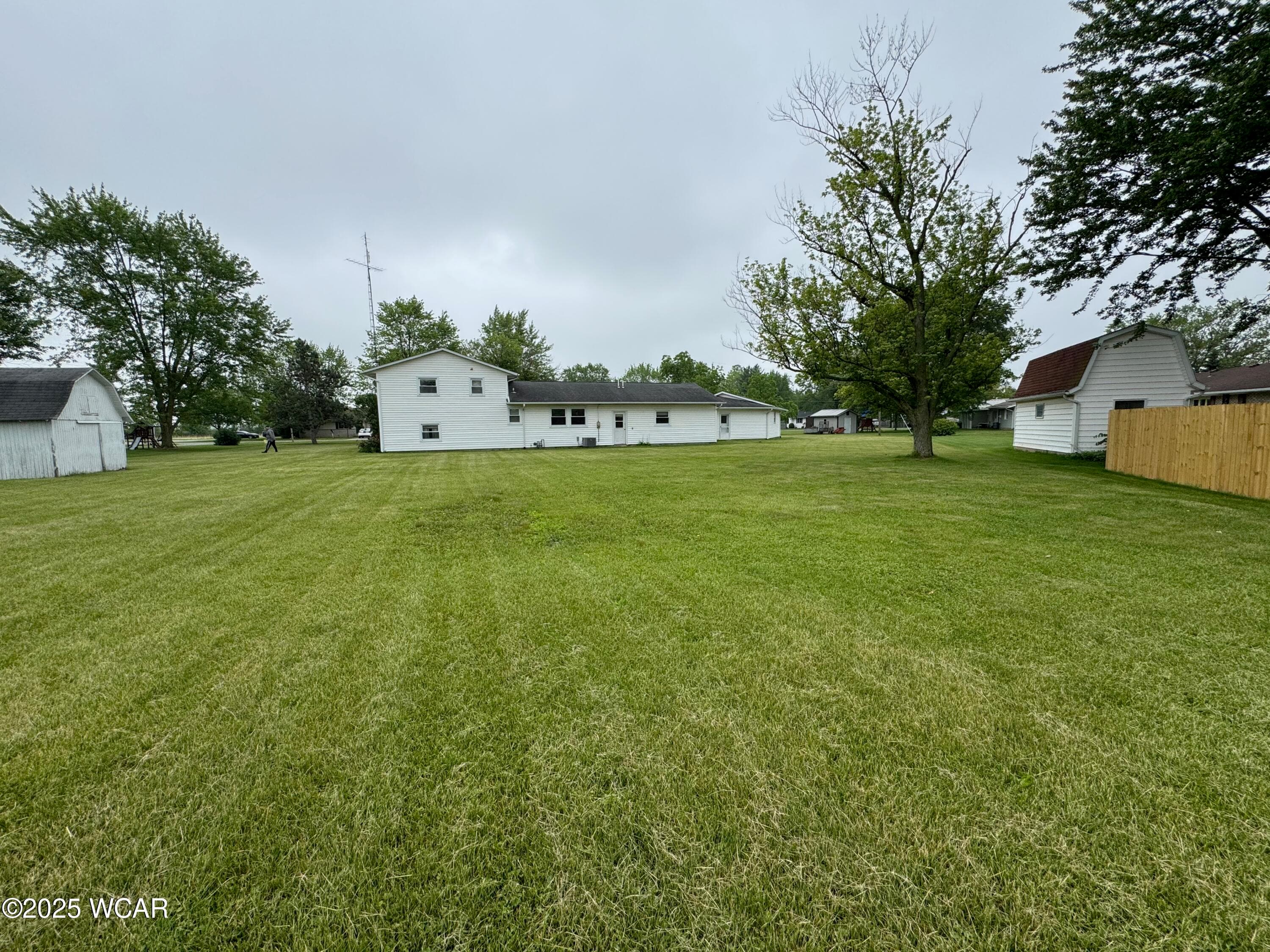 8766 Road I-7 photo 5