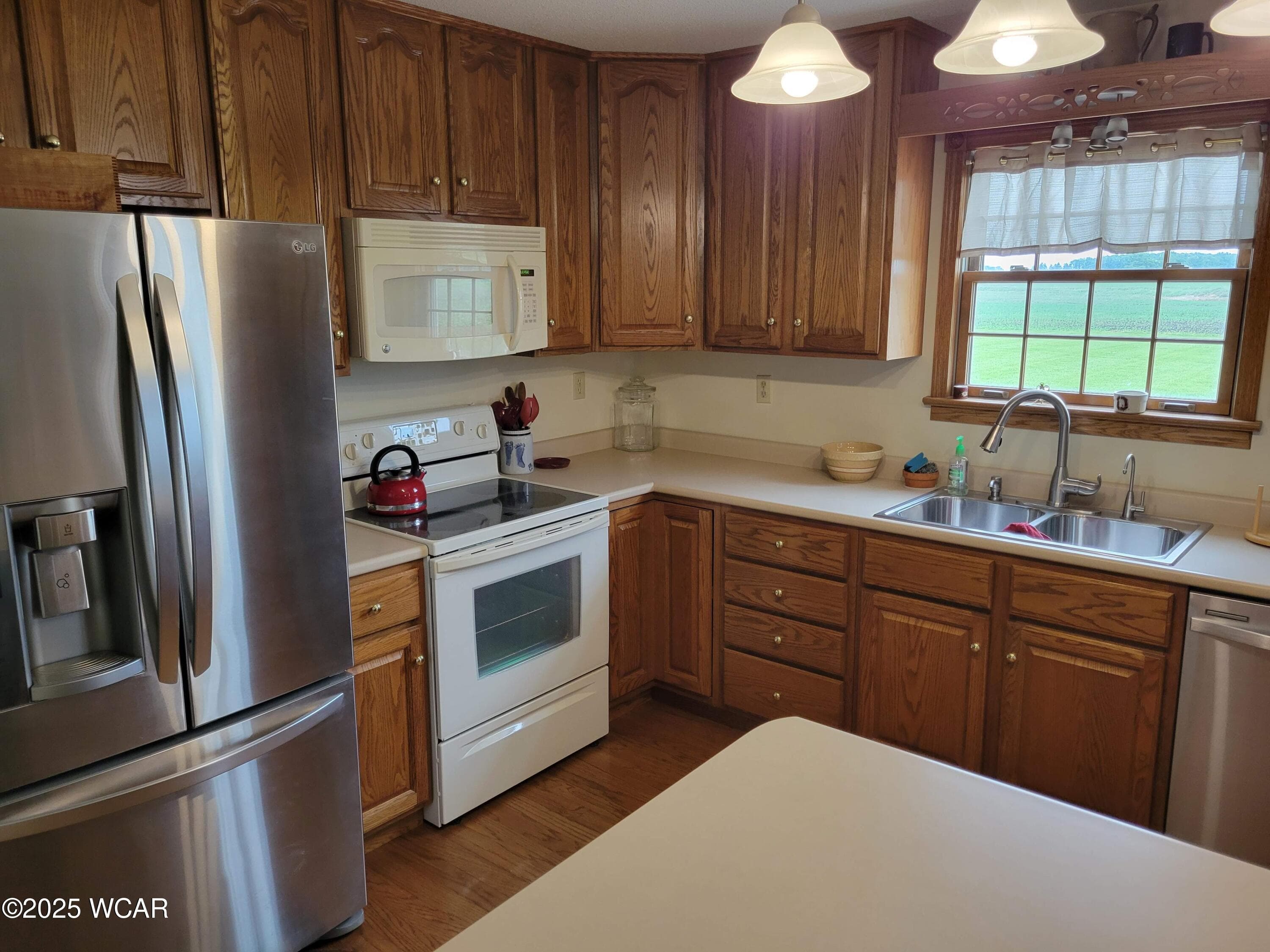 5325 Township Road 30 photo 3