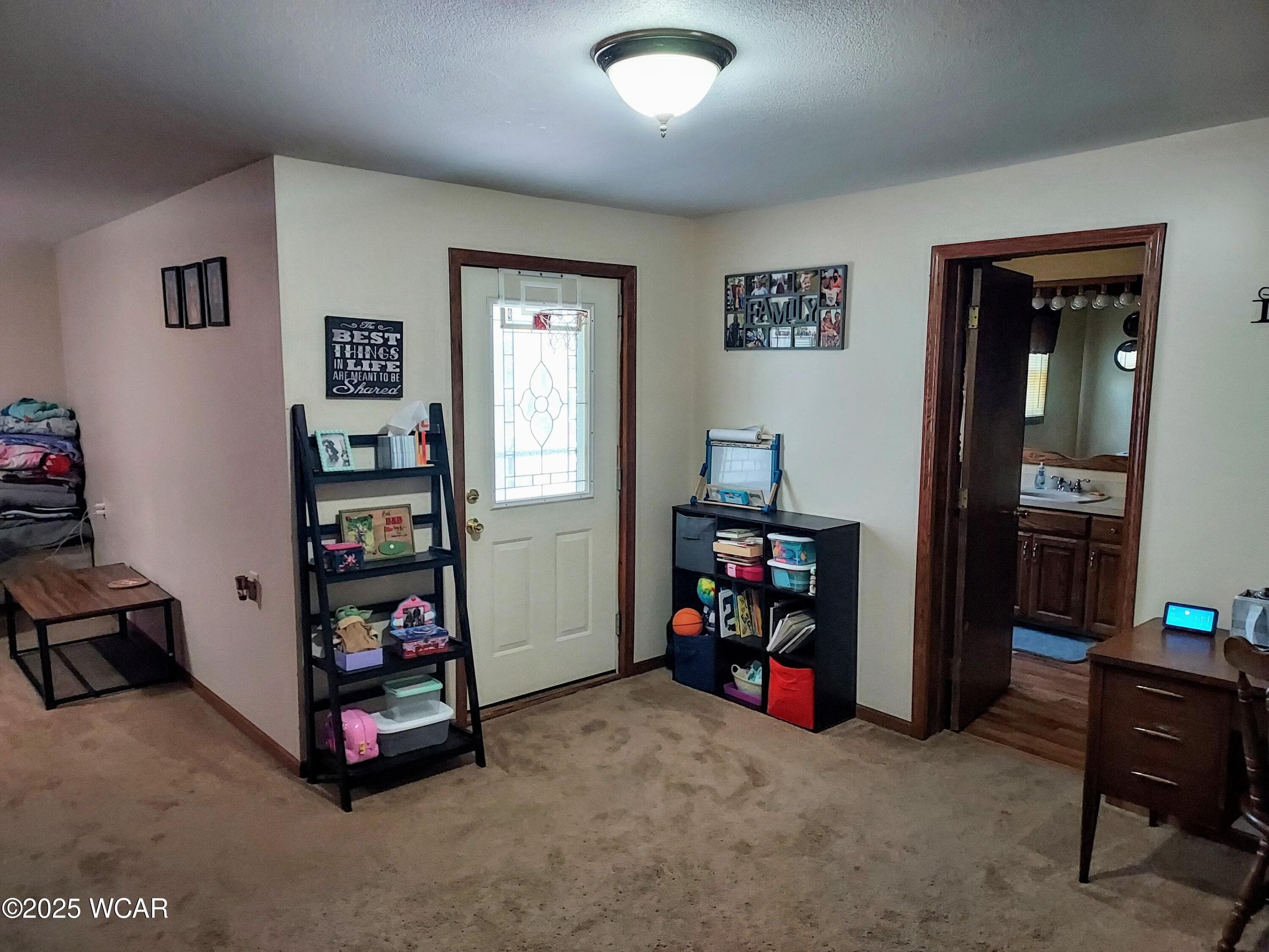 608 Sycamore photo 3