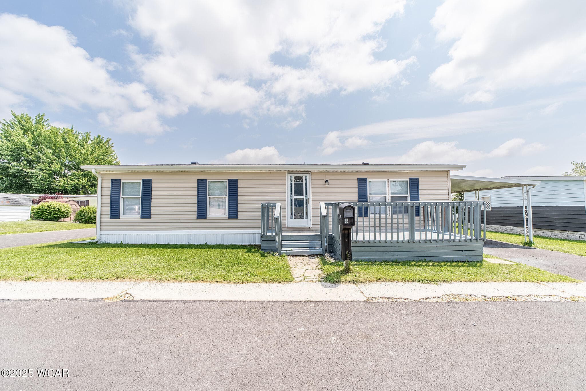 1303 Chateau