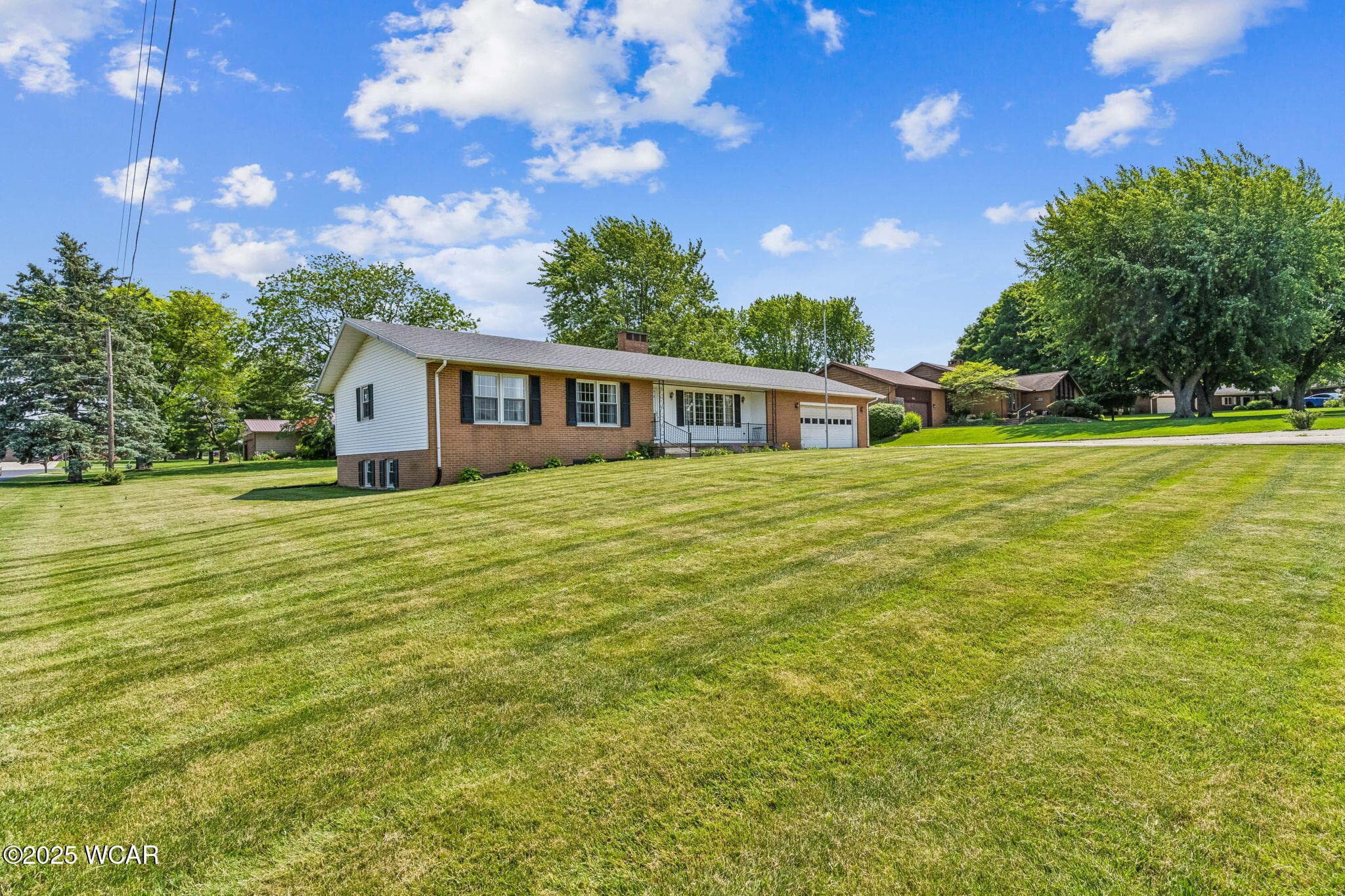 12557 Barbara Dr. photo 2