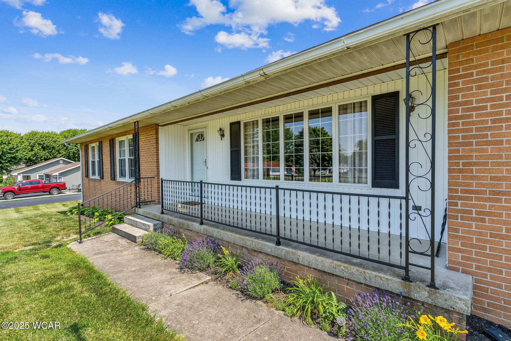 12557 Barbara Dr. photo 5