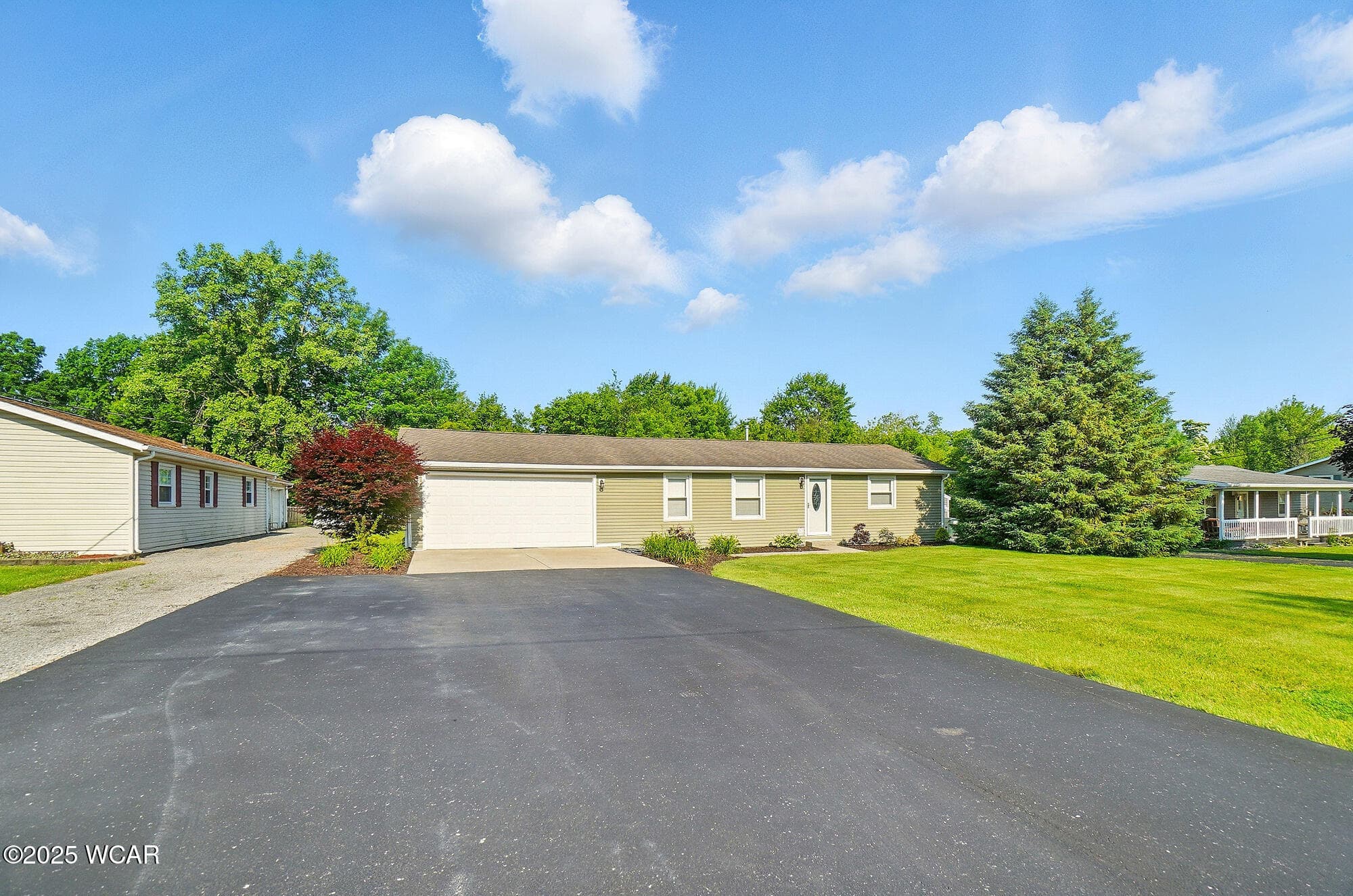 3031 Burch photo 2