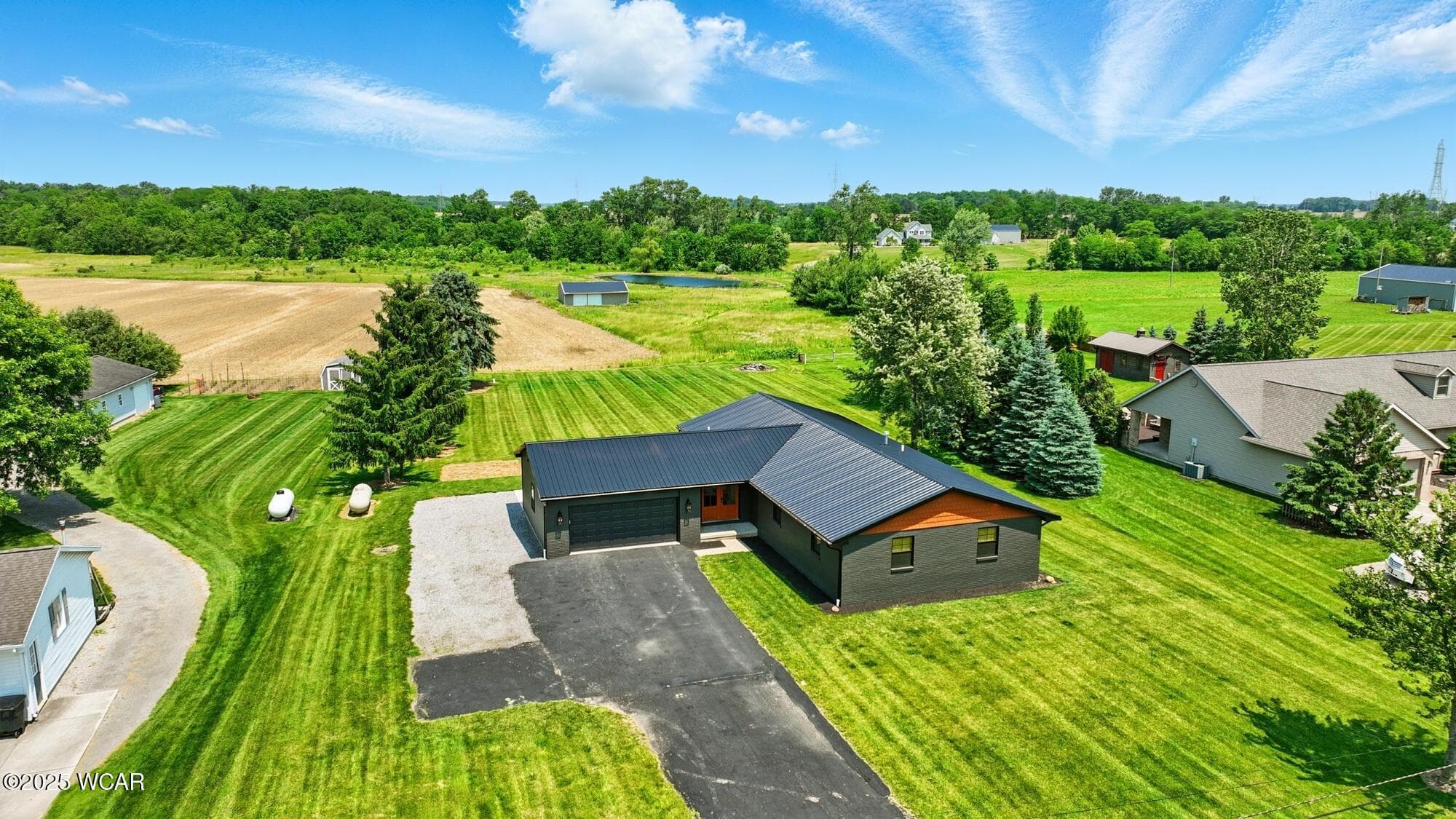 3485 Sugar Creek photo 2