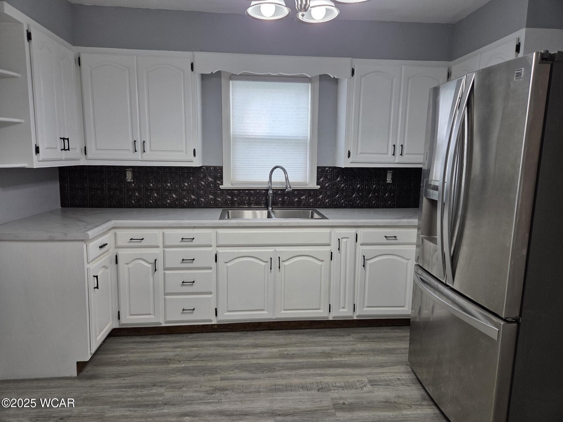 220 North photo 5