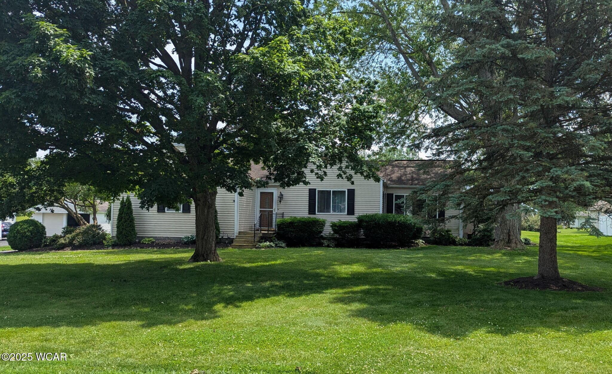 3727 Groves