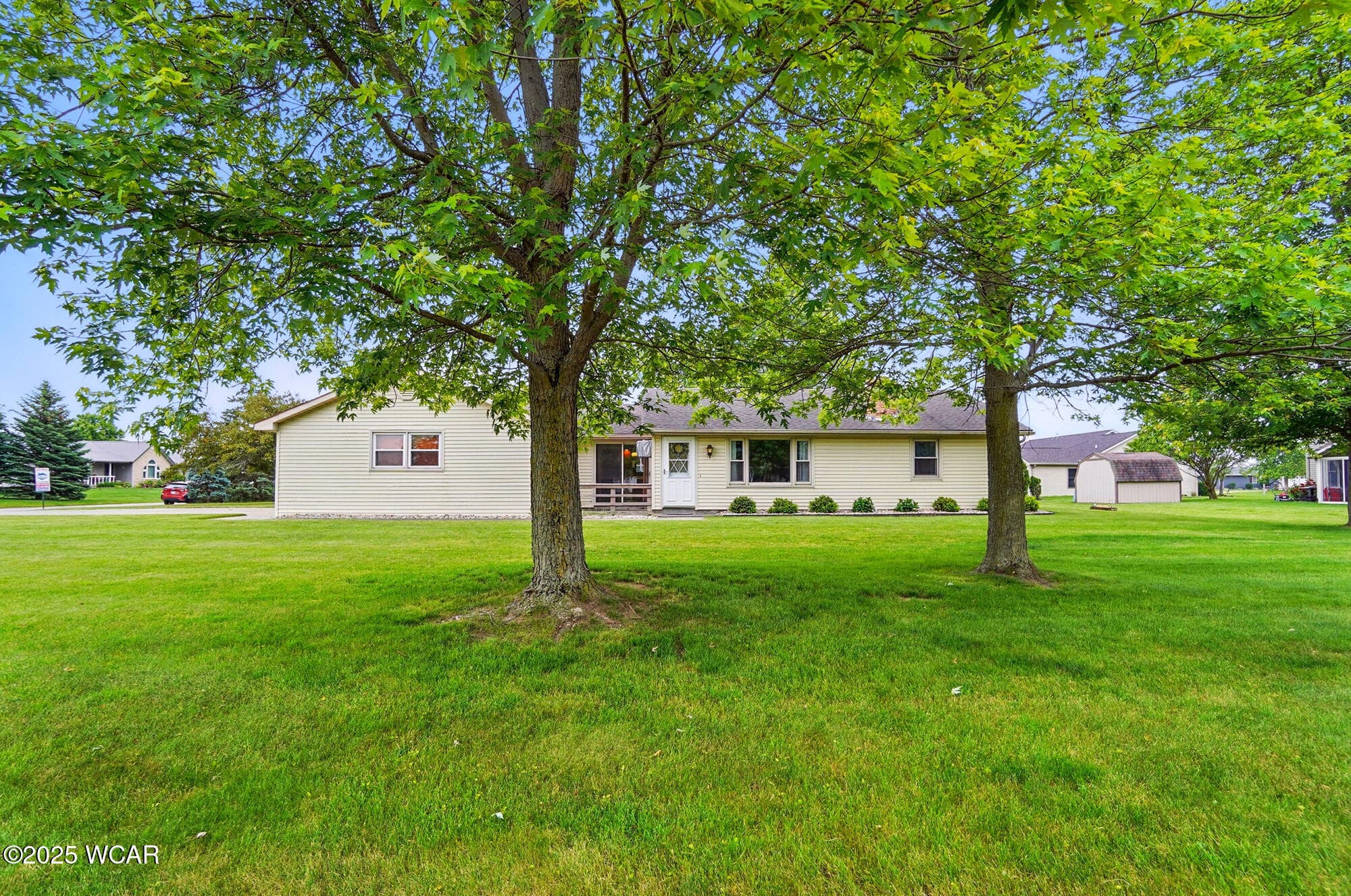 820 Springdale photo 5